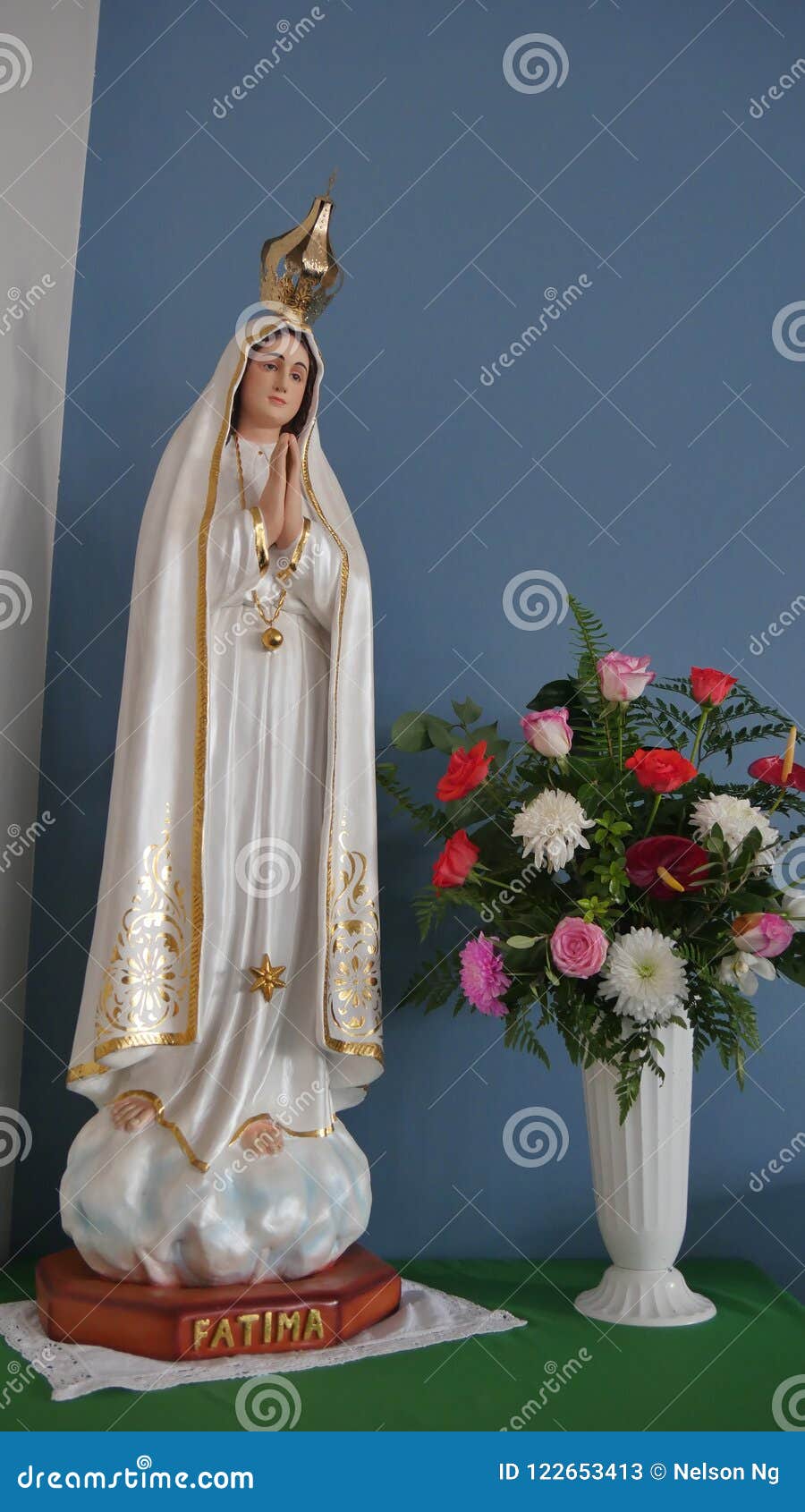 Statue of Worship & Decoration for a Funeral Stock Image Image of
