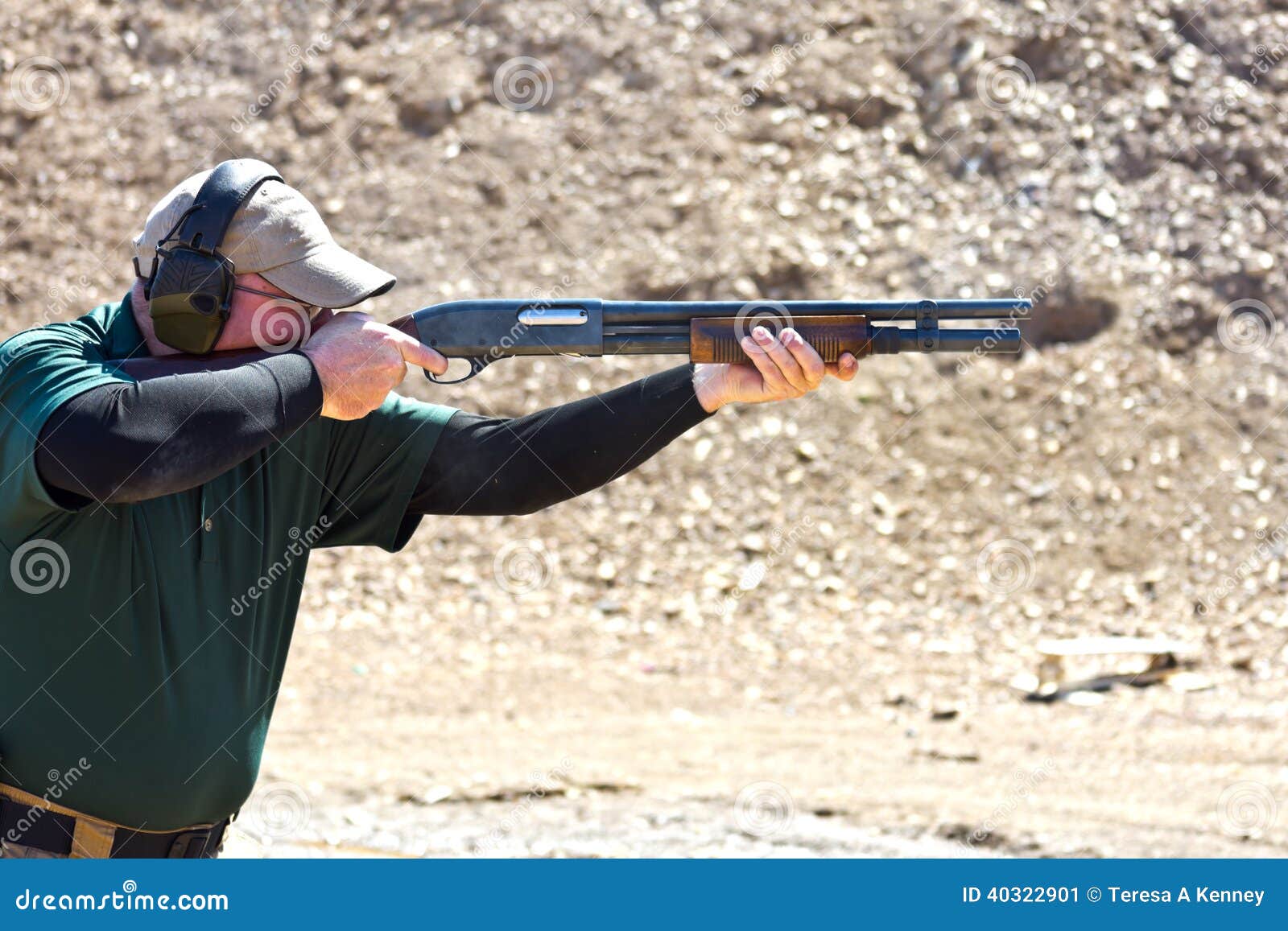 Shotgun Shooting Stock Photo - Image: 40322901