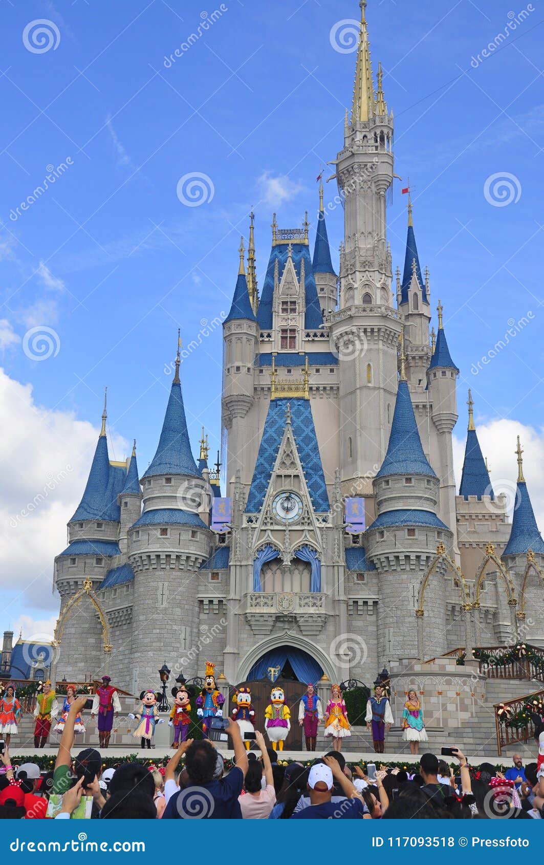 as the first park in walt disney world, what year did the magic kingdom open? as the first park in walt disney world, what year did the magic kingdom open?