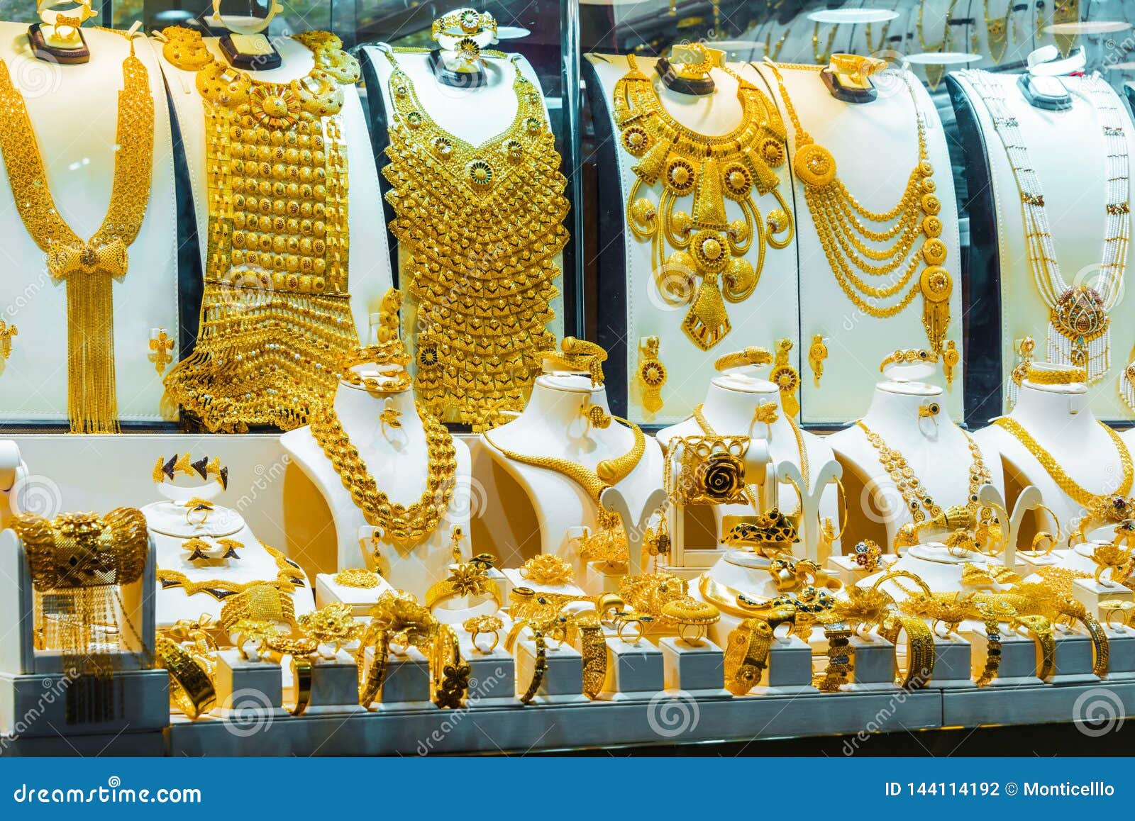 Show Window of a Jewelry Store in Dubai Gold Souk Editorial Photography ...