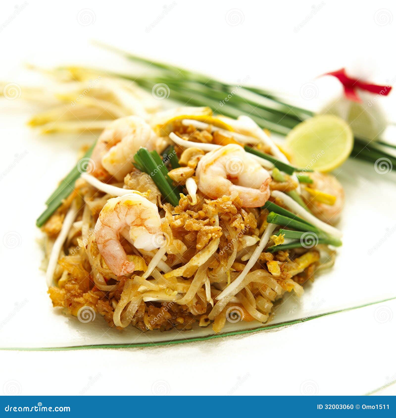 Shrimp Pad Thai stock photo. Image of spring, dining 32003060