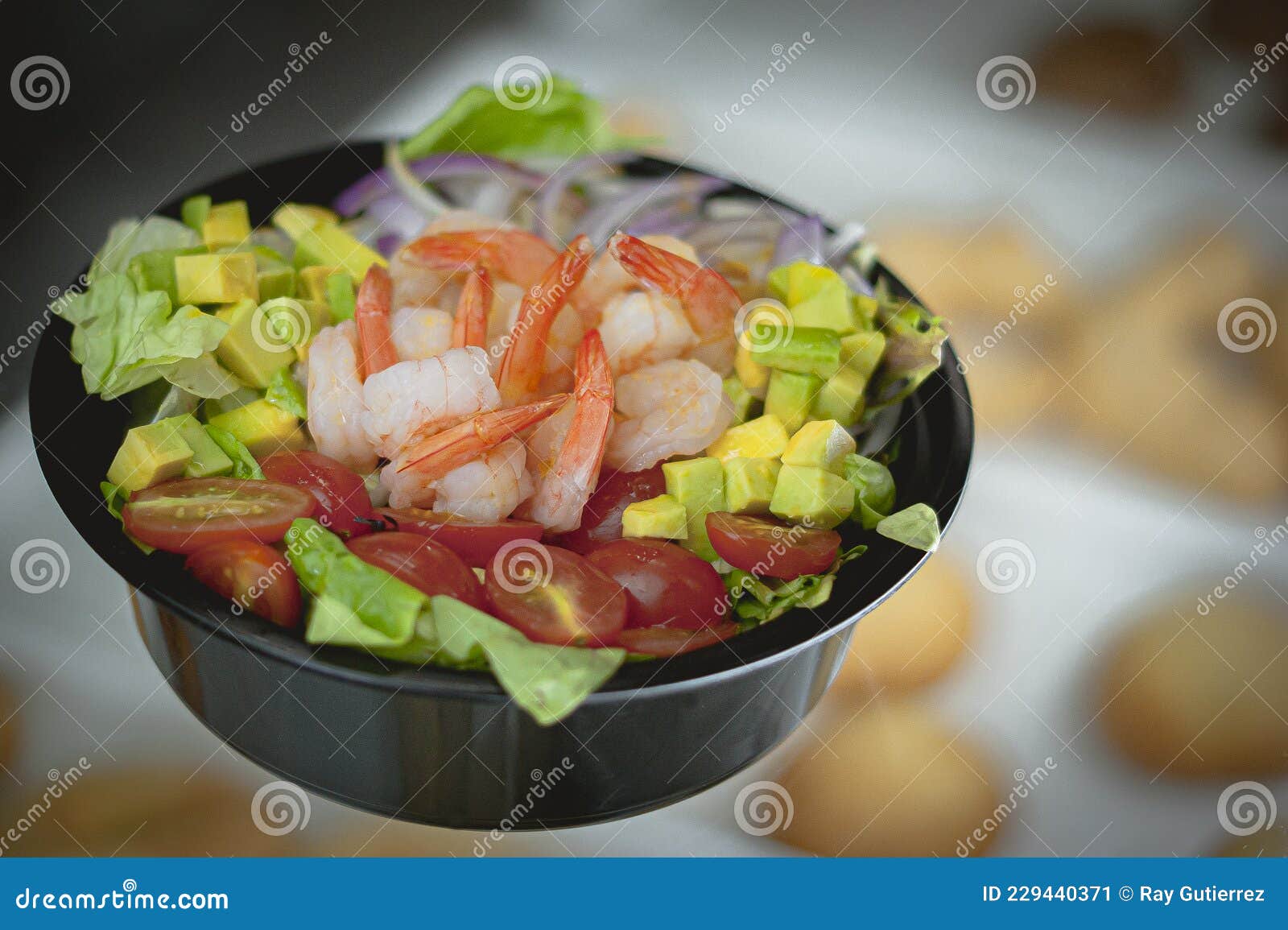 shrimp salad bowls ensalada de camarones