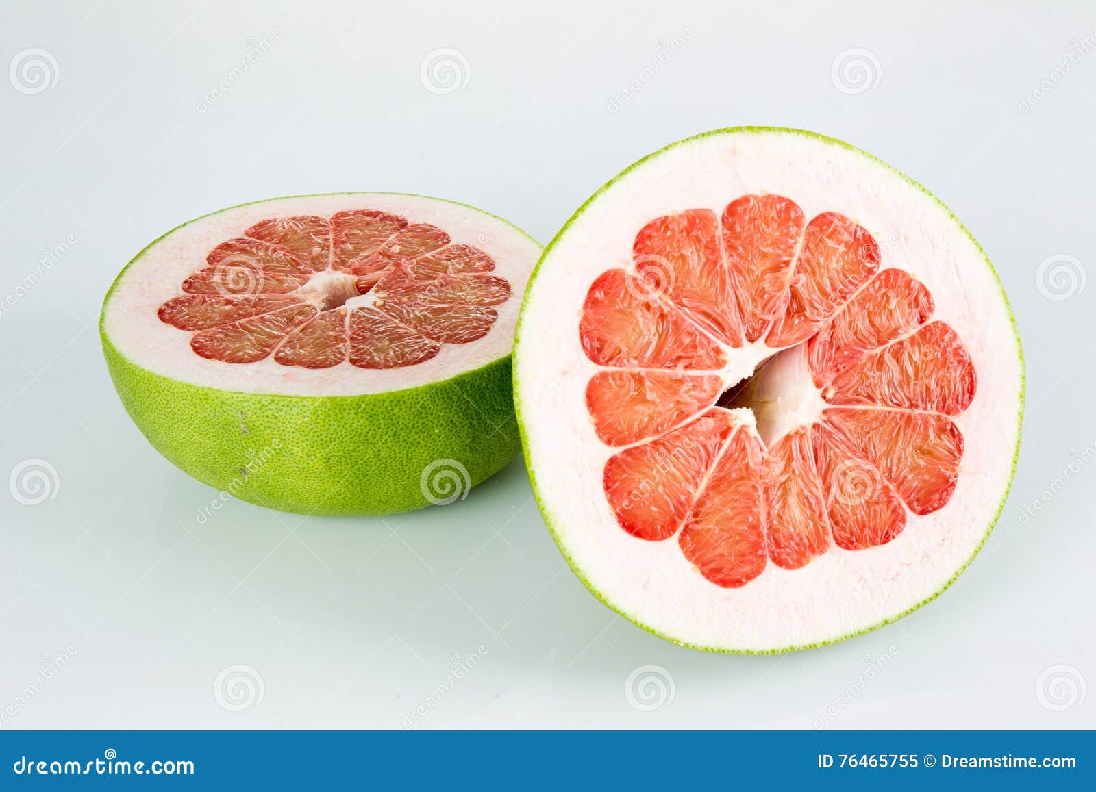 Siam Pomelo Rubinowa owoc obraz stock. Obraz złożonej z pokrojony