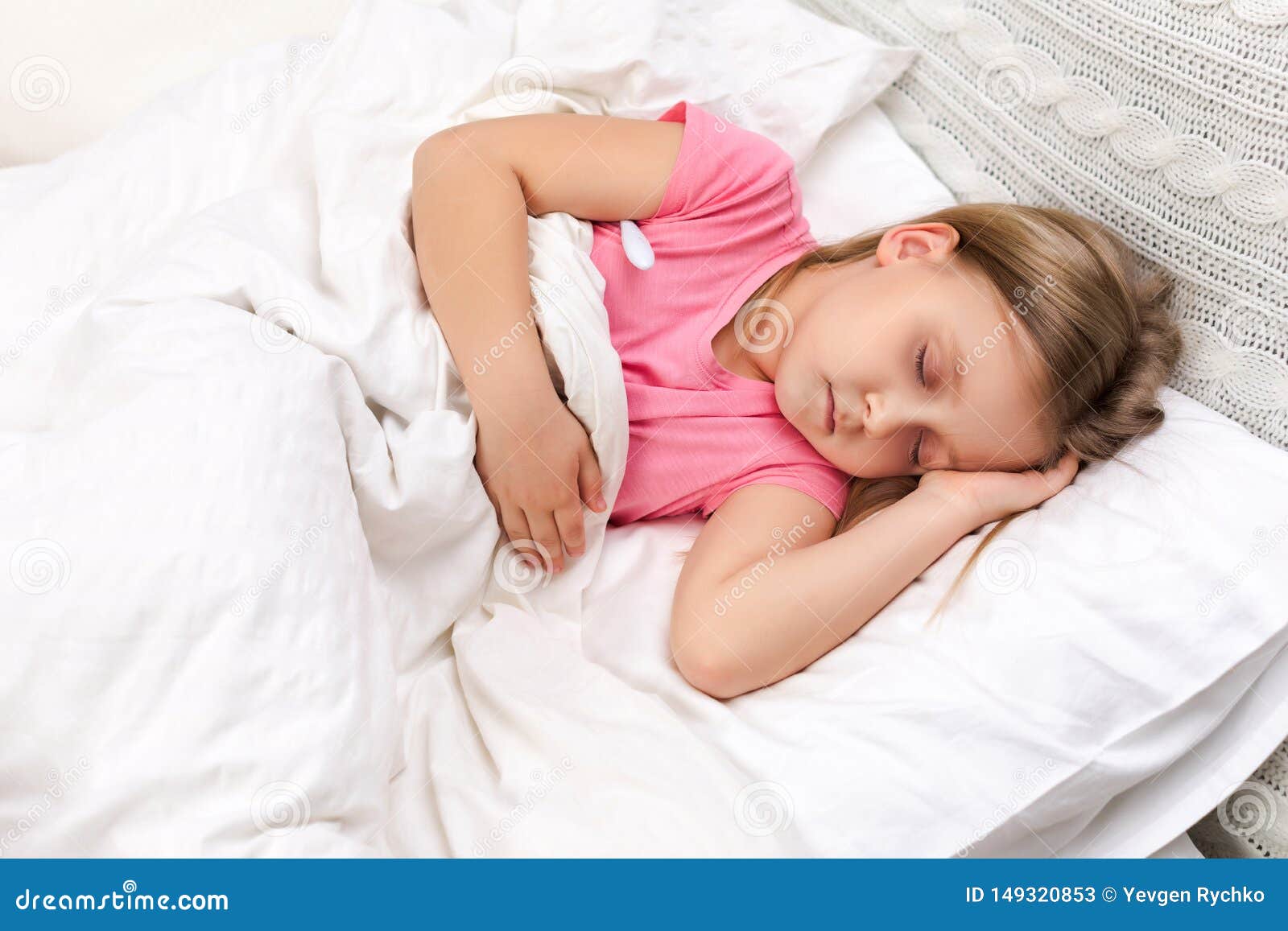 Sick Little Girl Lying in Bed with Thermometer Stock Image - Image of ...