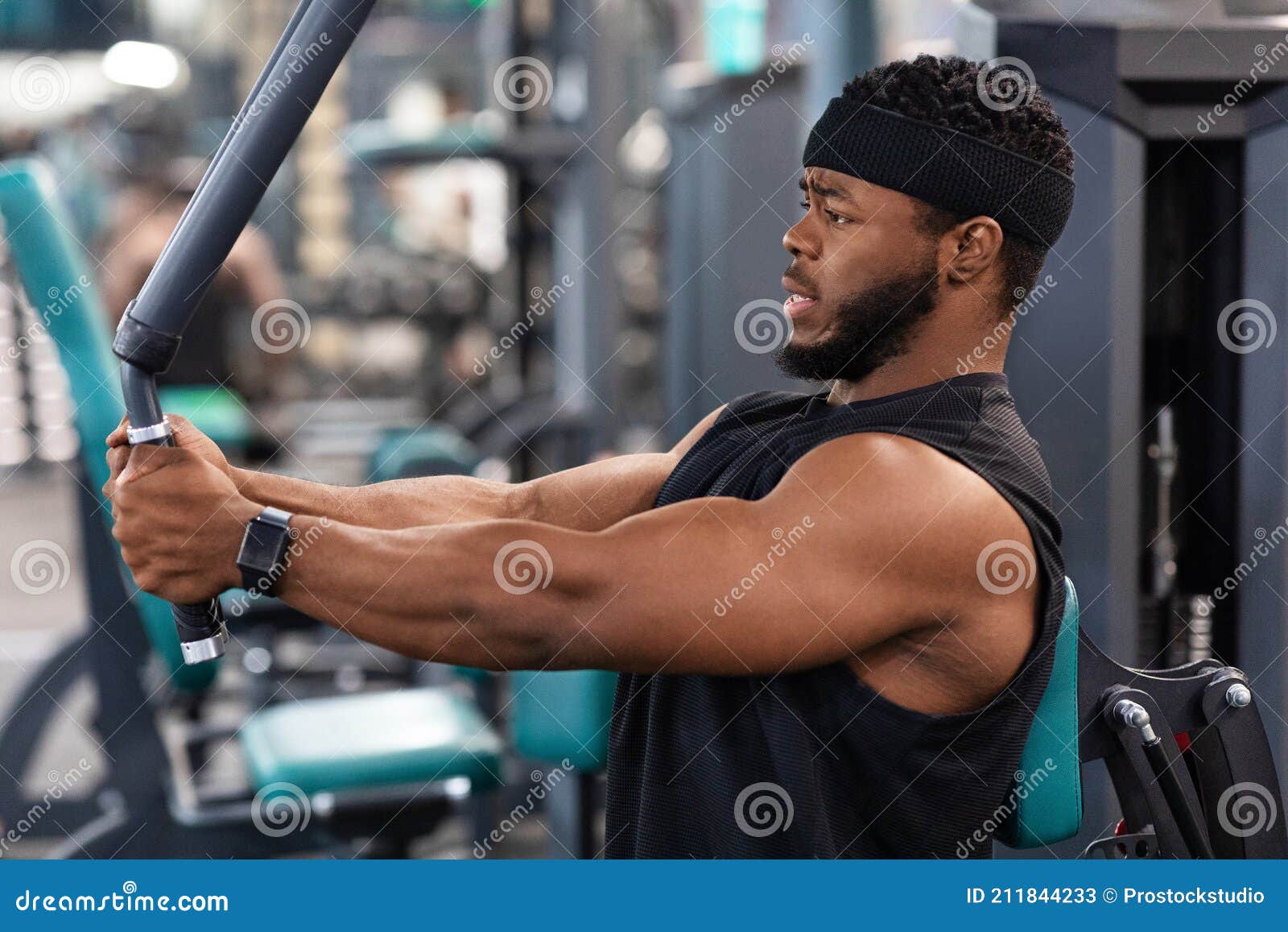 Chest pec deck machine hotsell