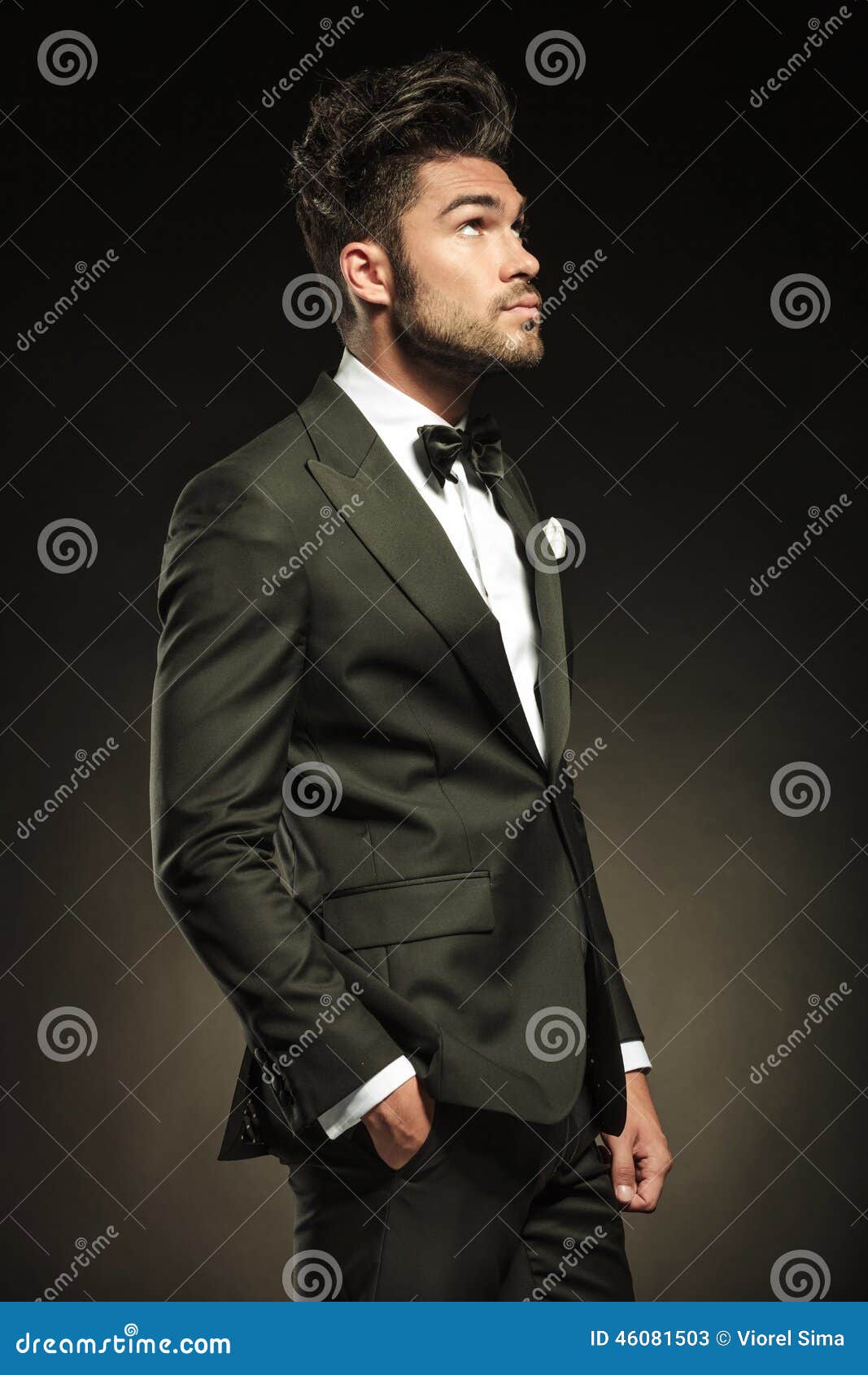Side View Of A Elegant Business Man Looking Up Stock Photo 