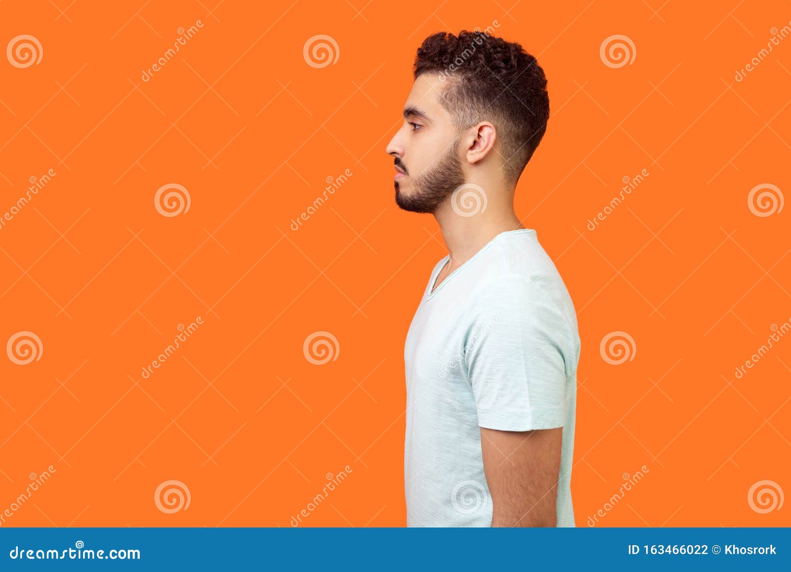 Portrait of a Natural Brunette Man created on Craiyon, image size:1600x1157