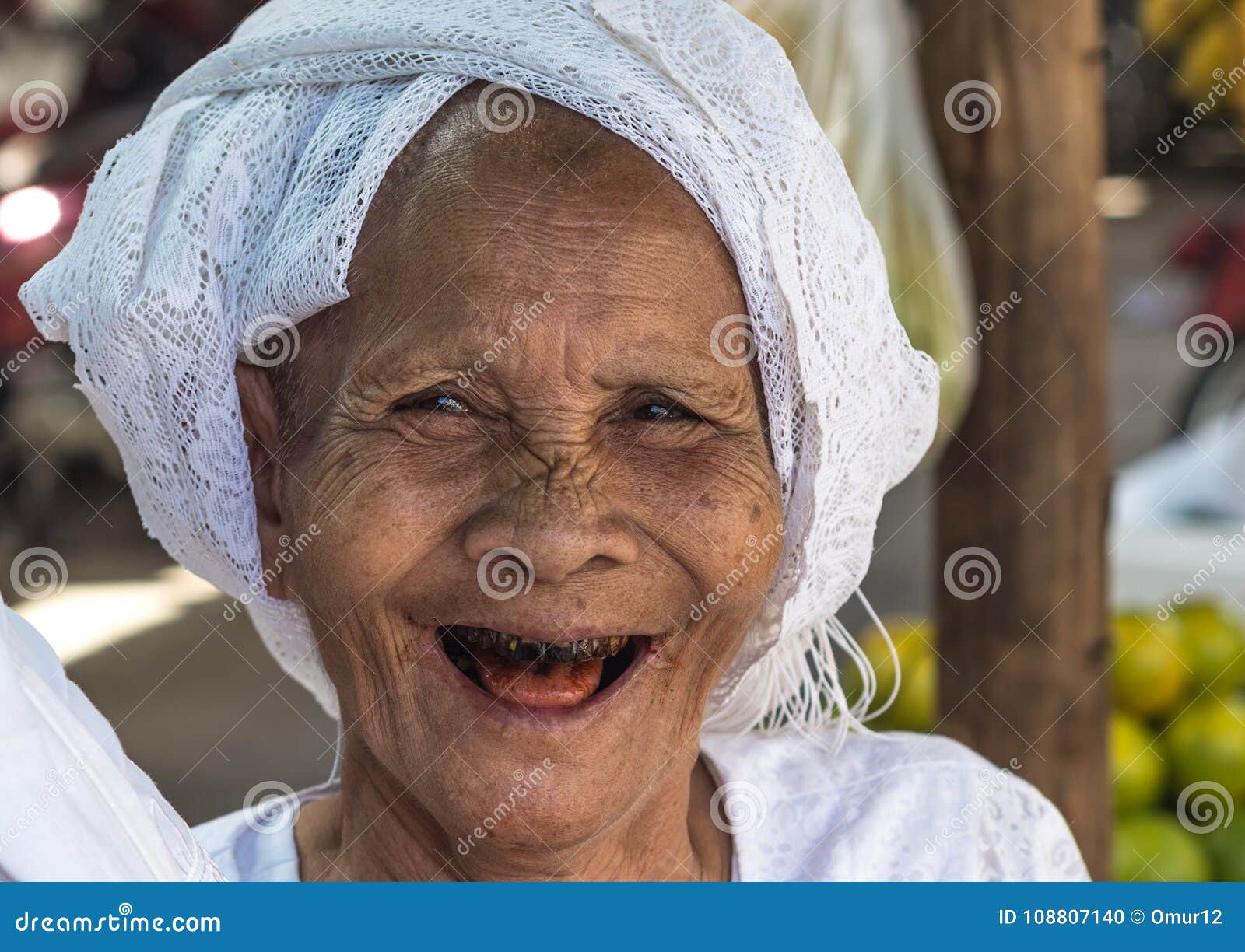 funny old lady faces