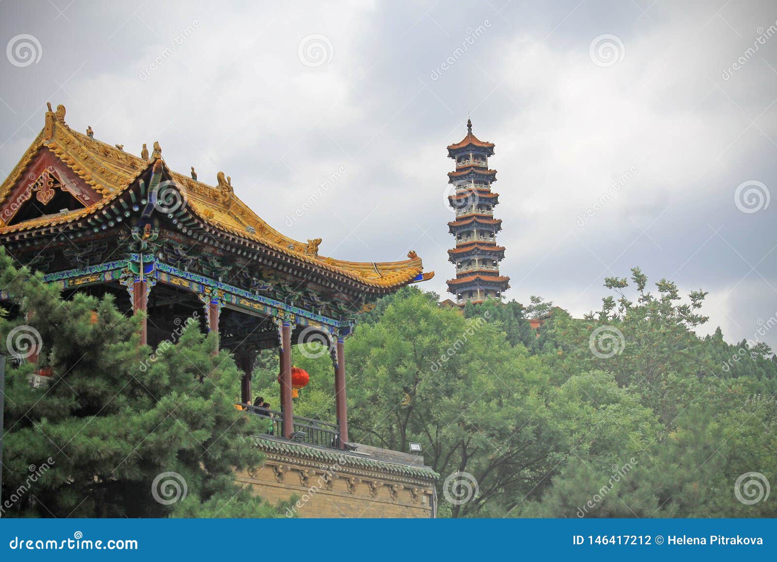 the pagoda and chinese palace in jincheng, house of huangchang chancellor entrance