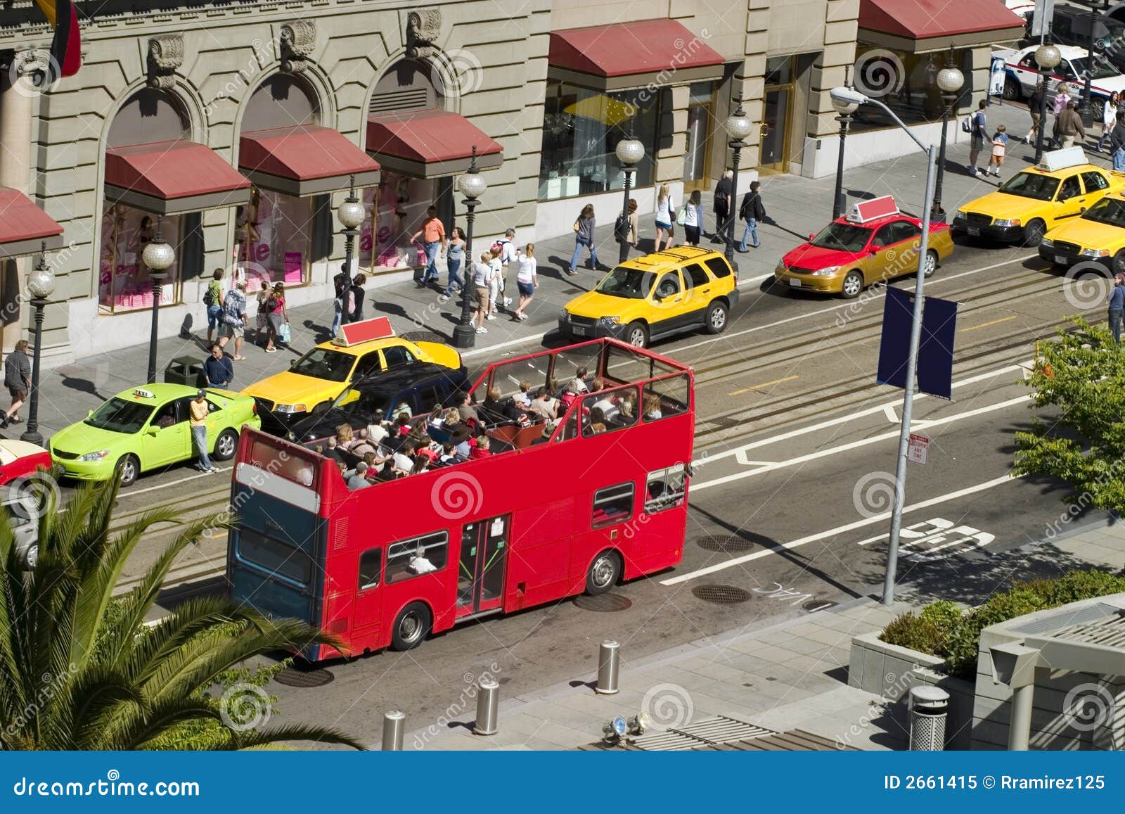 sightseeing bus