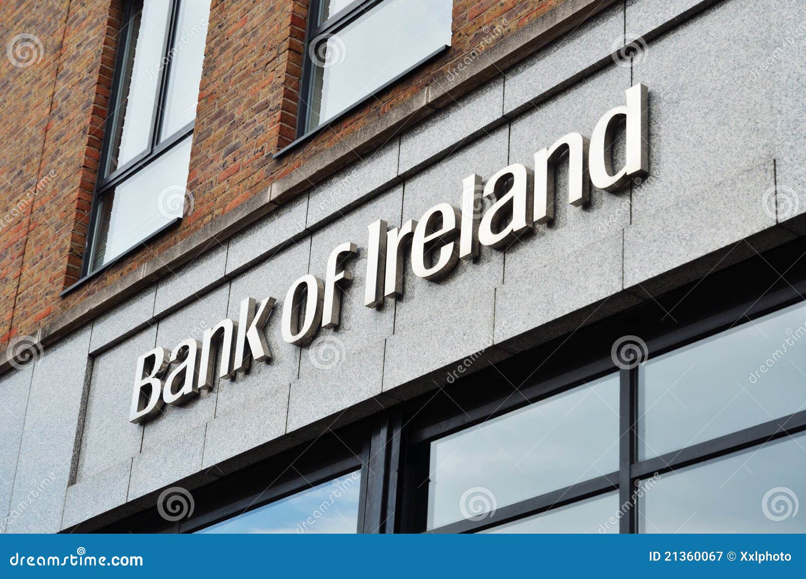 Sign of Bank of Ireland editorial photography. Image of crises 21360067