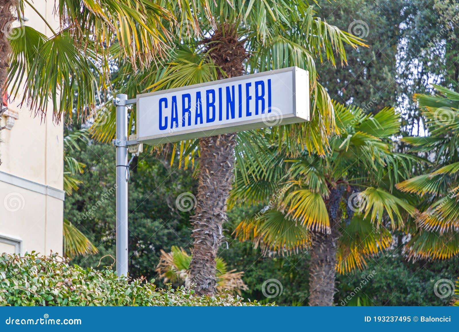 sign carabinieri