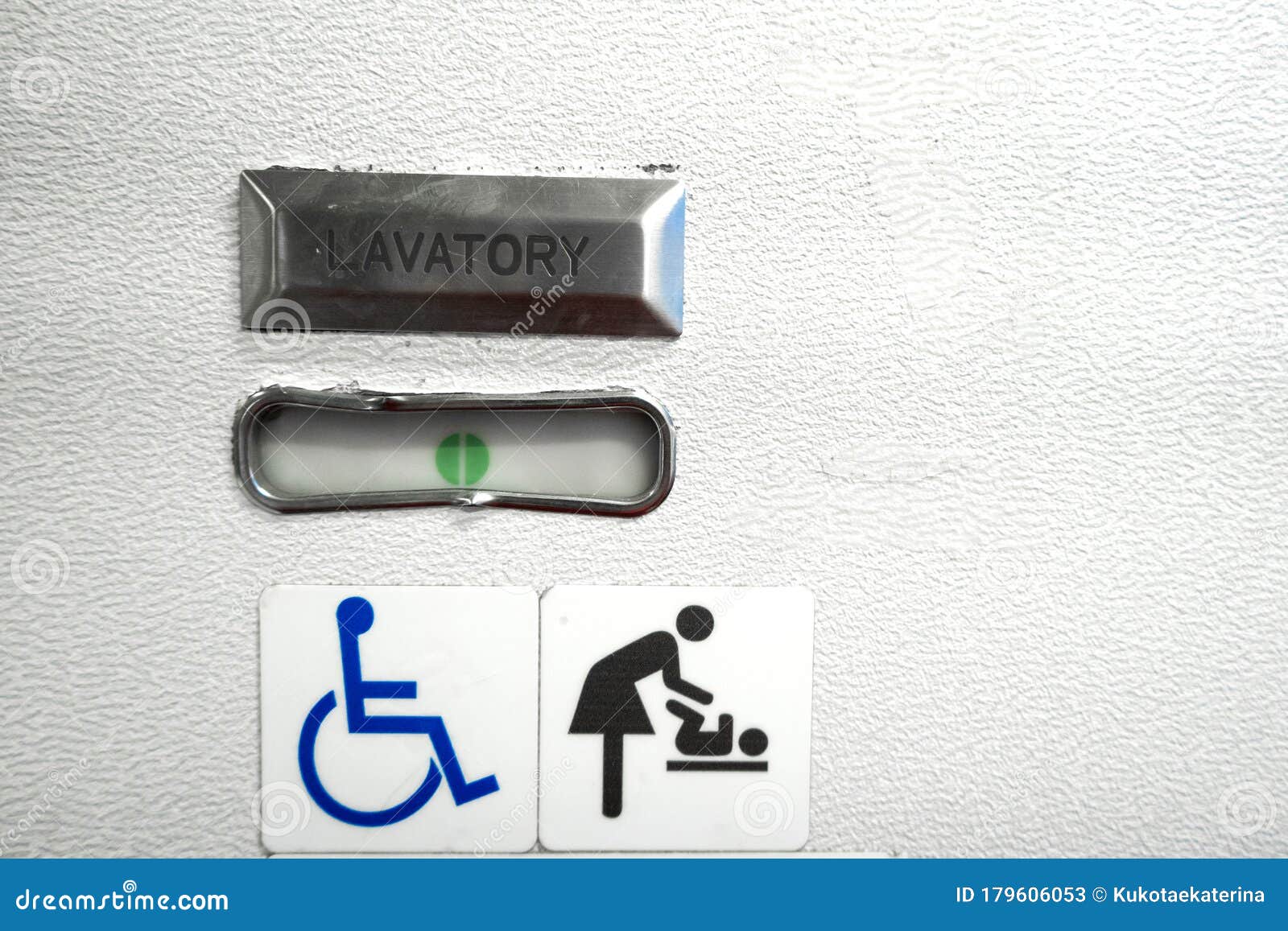 airplane changing table