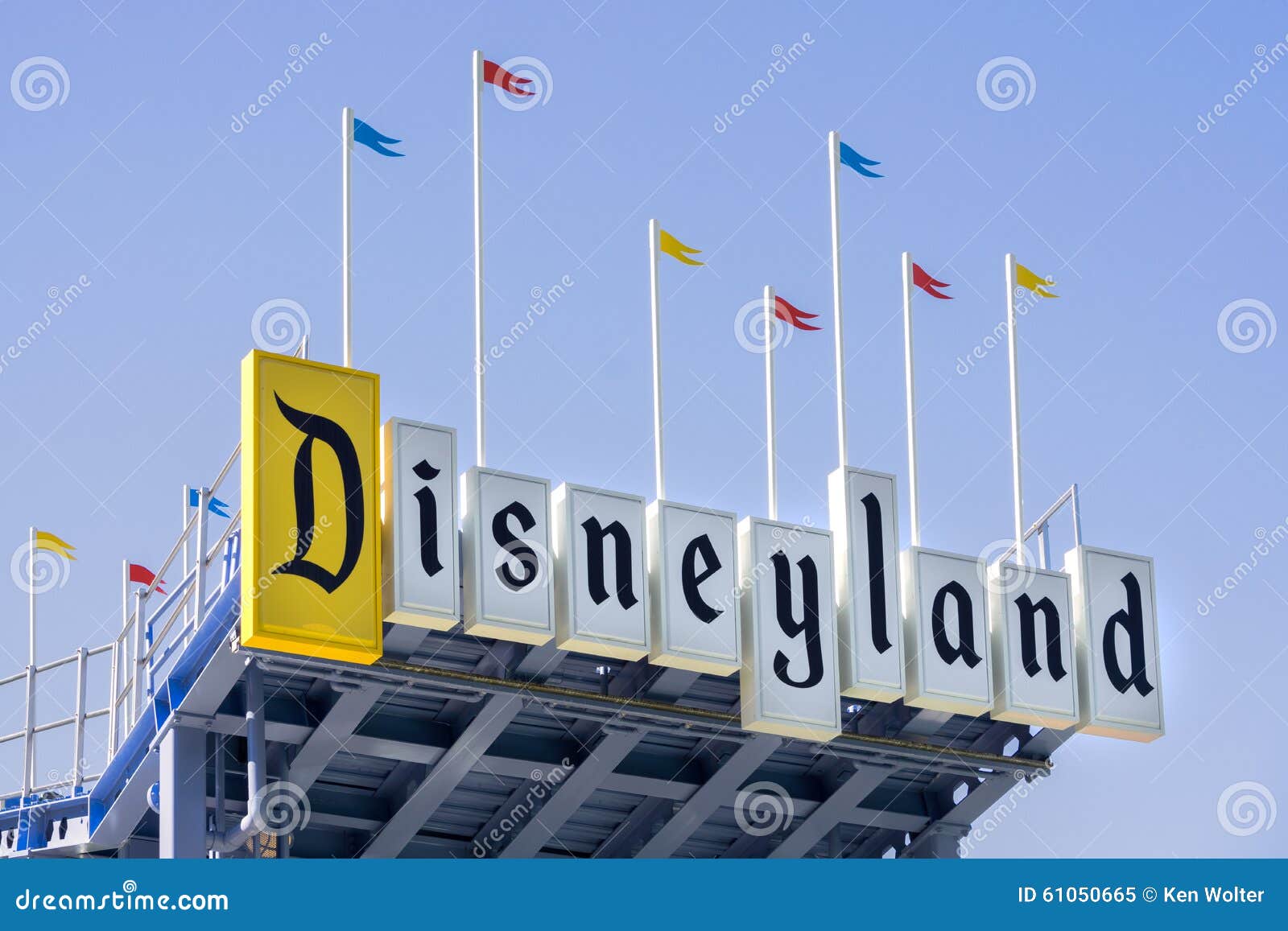 Signe D'entrée De Disneyland Image éditorial Image du affaires