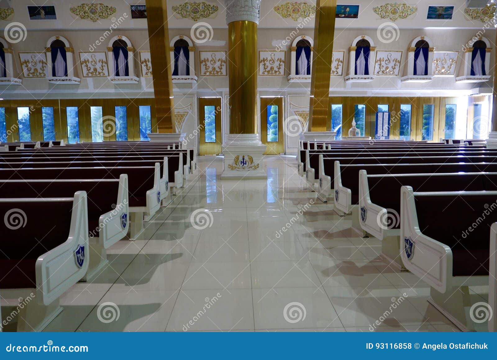 Silao, México 11 De Enero De 2017: Interior Del La Luz Del Mundo Church  Foto de archivo editorial - Imagen de recorrido, iglesia: 93116858