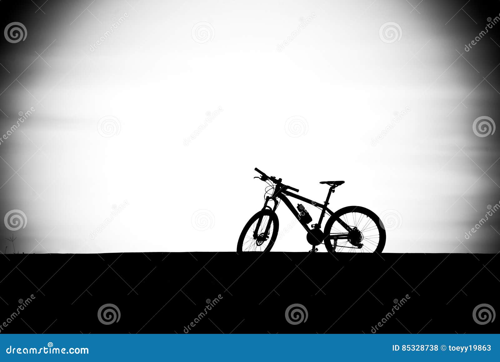 bicyclette dessin noir et blanc