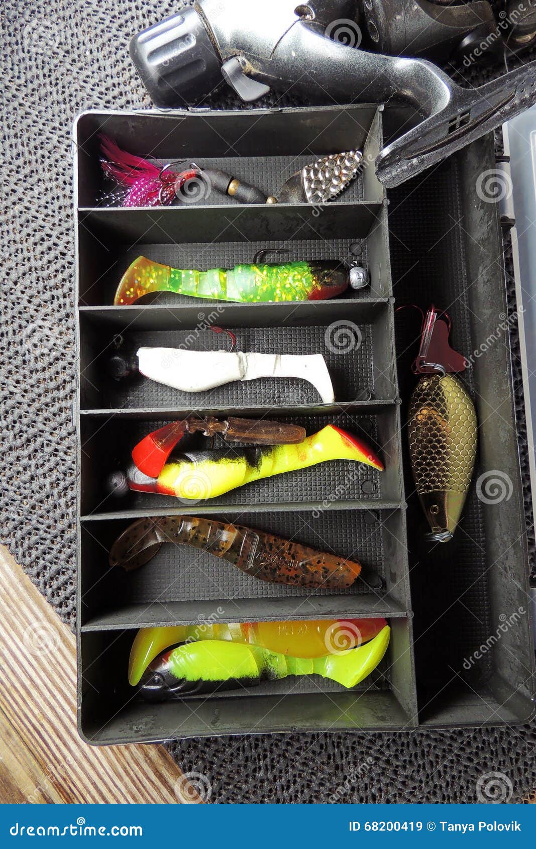 https://thumbs.dreamstime.com/z/silicone-fish-fishing-container-box-gear-68200419.jpg