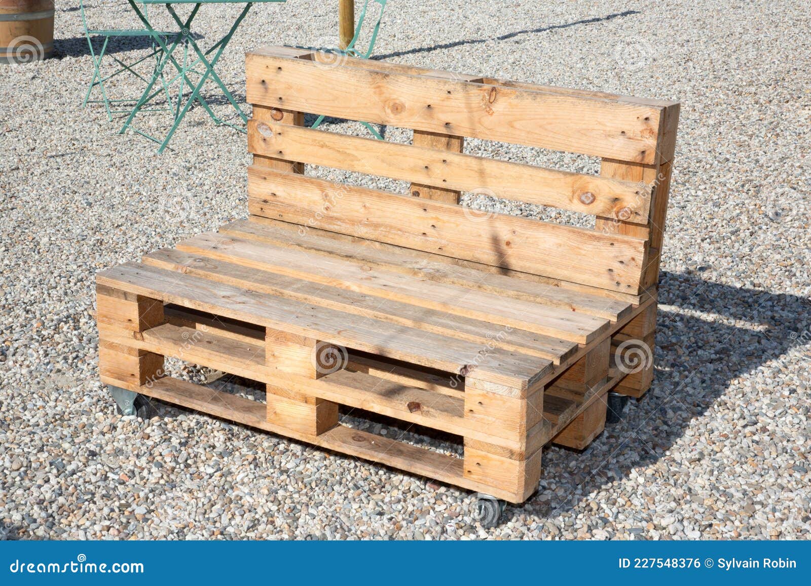 Cómo hacer una silla de madera?