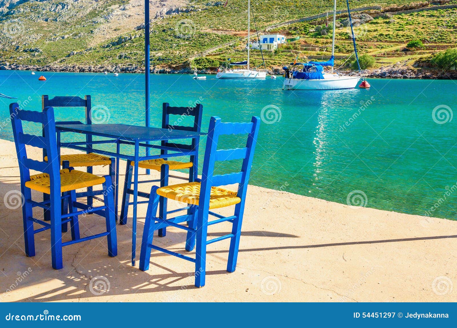 Sillas Azules De Madera En El Restaurante Griego Grecia Imagen De Archivo Imagen De Griego Restaurante 54451297