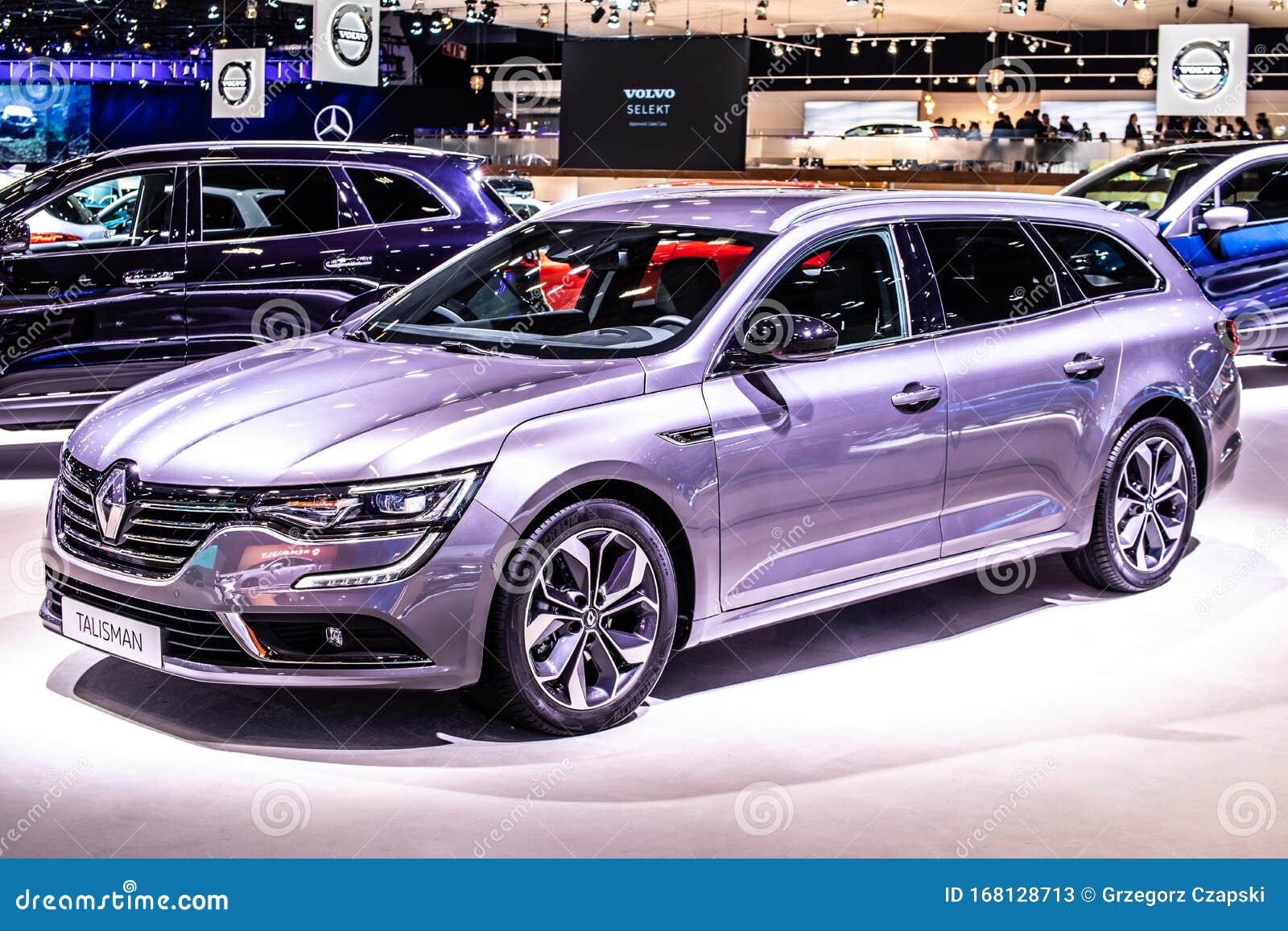 Silver Renault Talisman Grandtour at Brussels Motor Show, Combi Station Wagon Produced by Renault Photo - Image model: 168128713