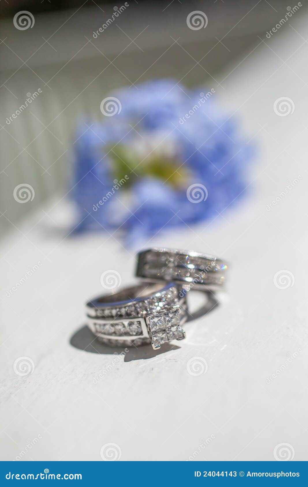 Silver Wedding Rings stock image. Image of jewelry, sparkling 24044143