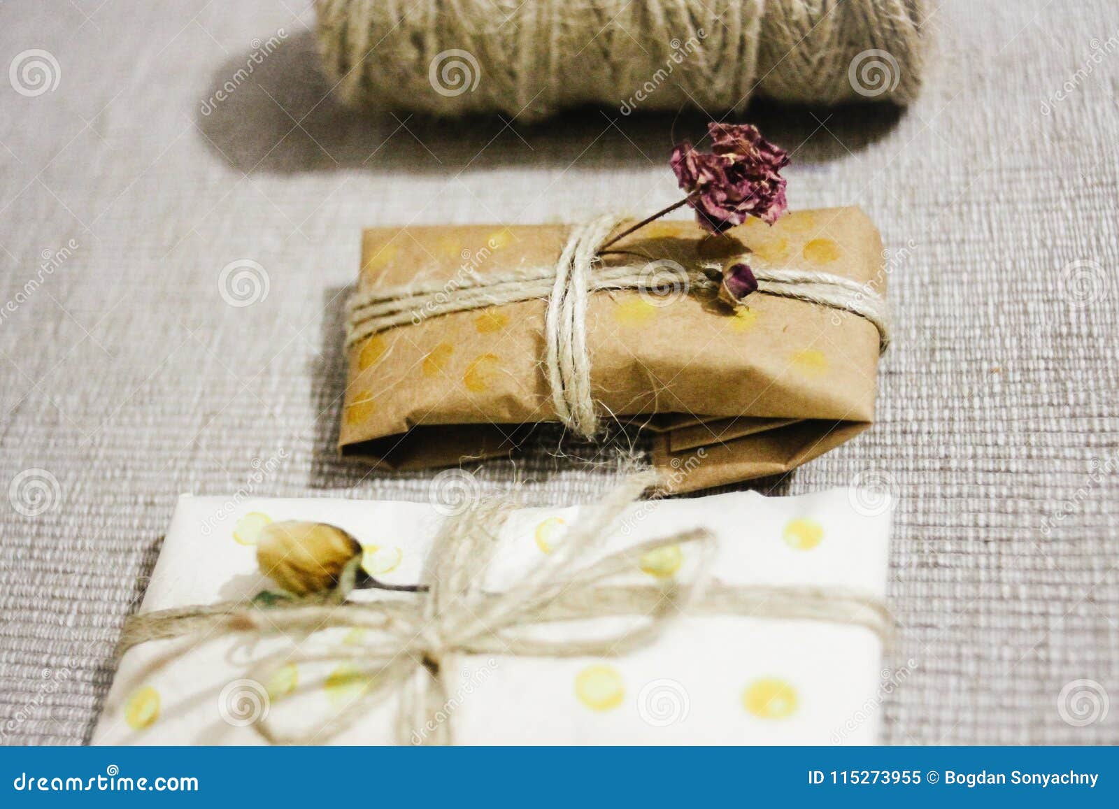 Simple Eco Wrap Packaging Gift in Craft Paper, Rustic Presents Stock