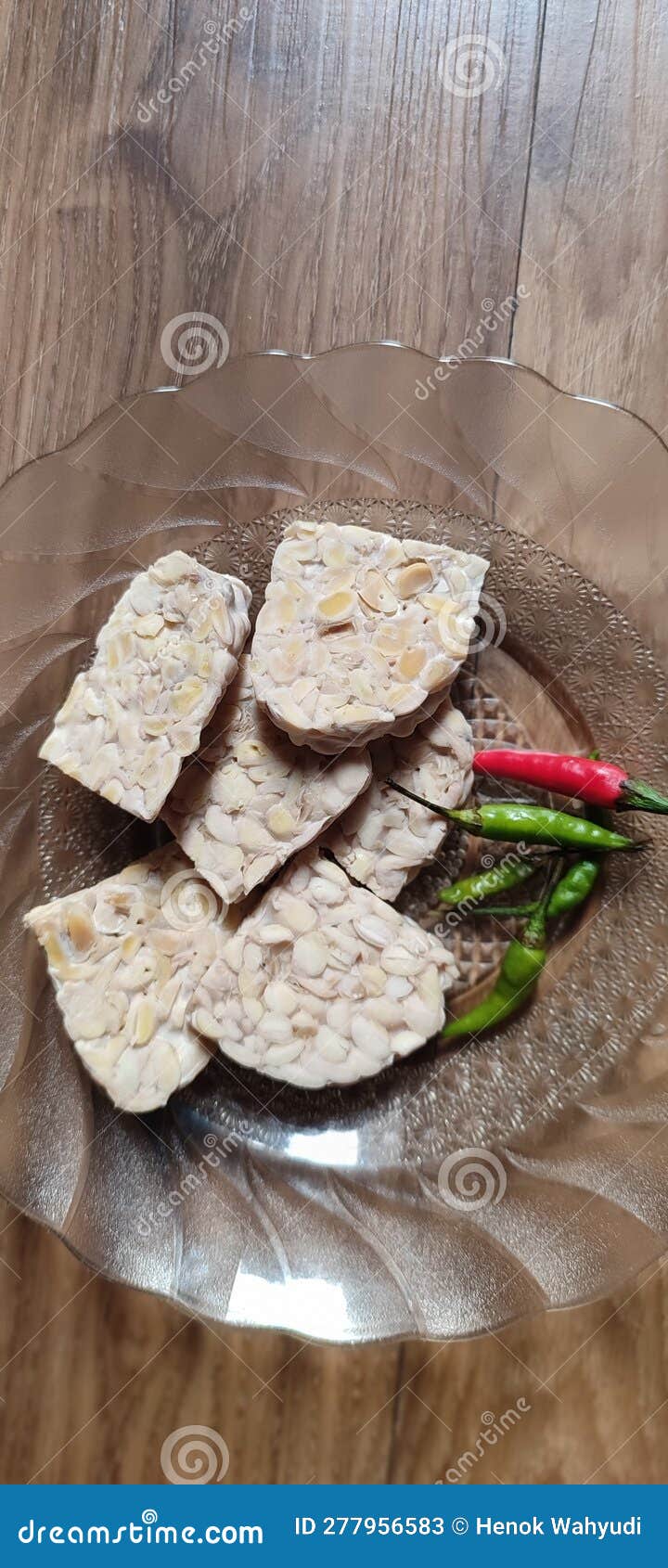 Simple Serve of Tempeh stock image. Image of tempeh 277956583