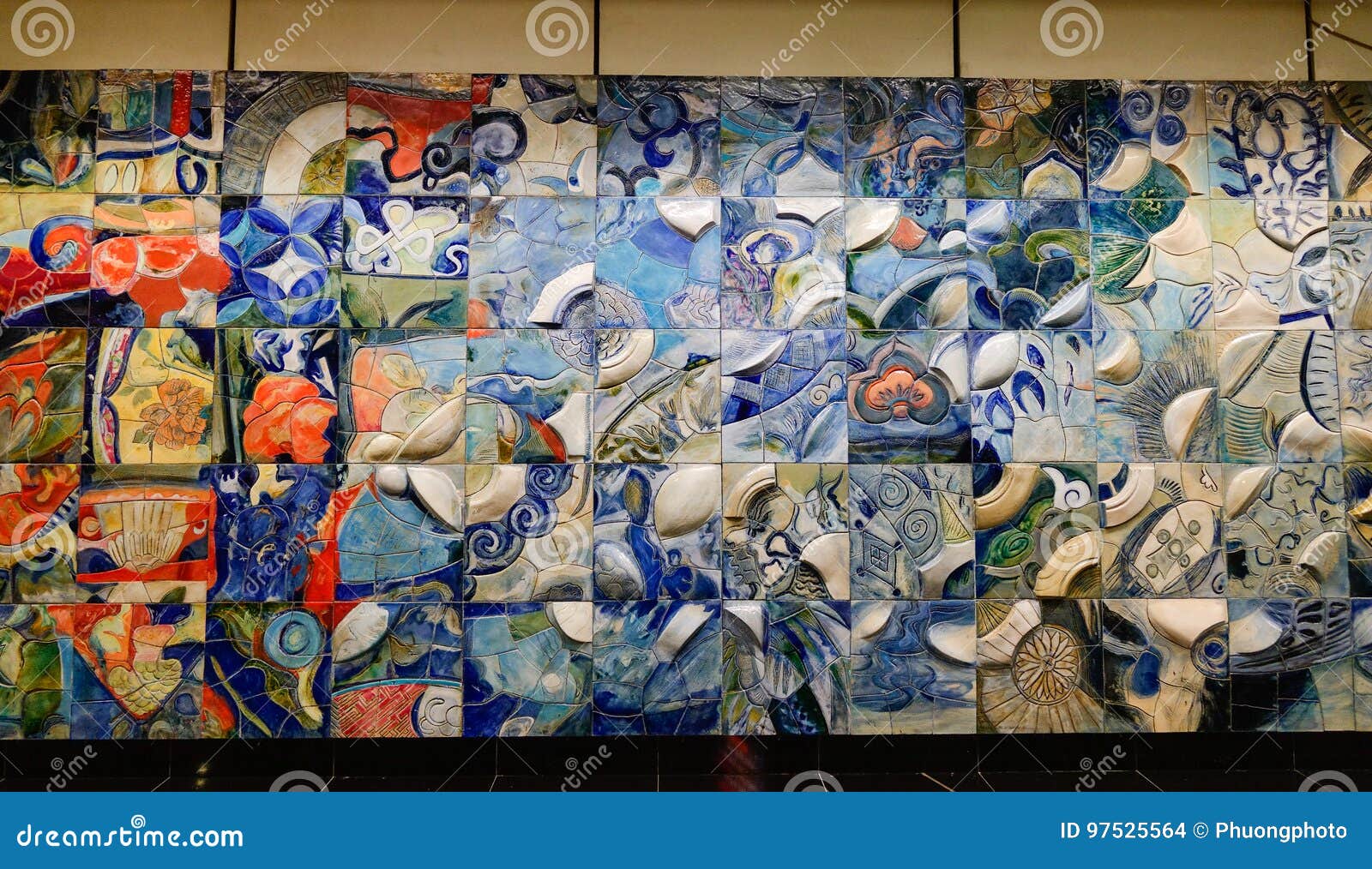 Ceramic Wall At Subway Station In Singapore Editorial Stock Image