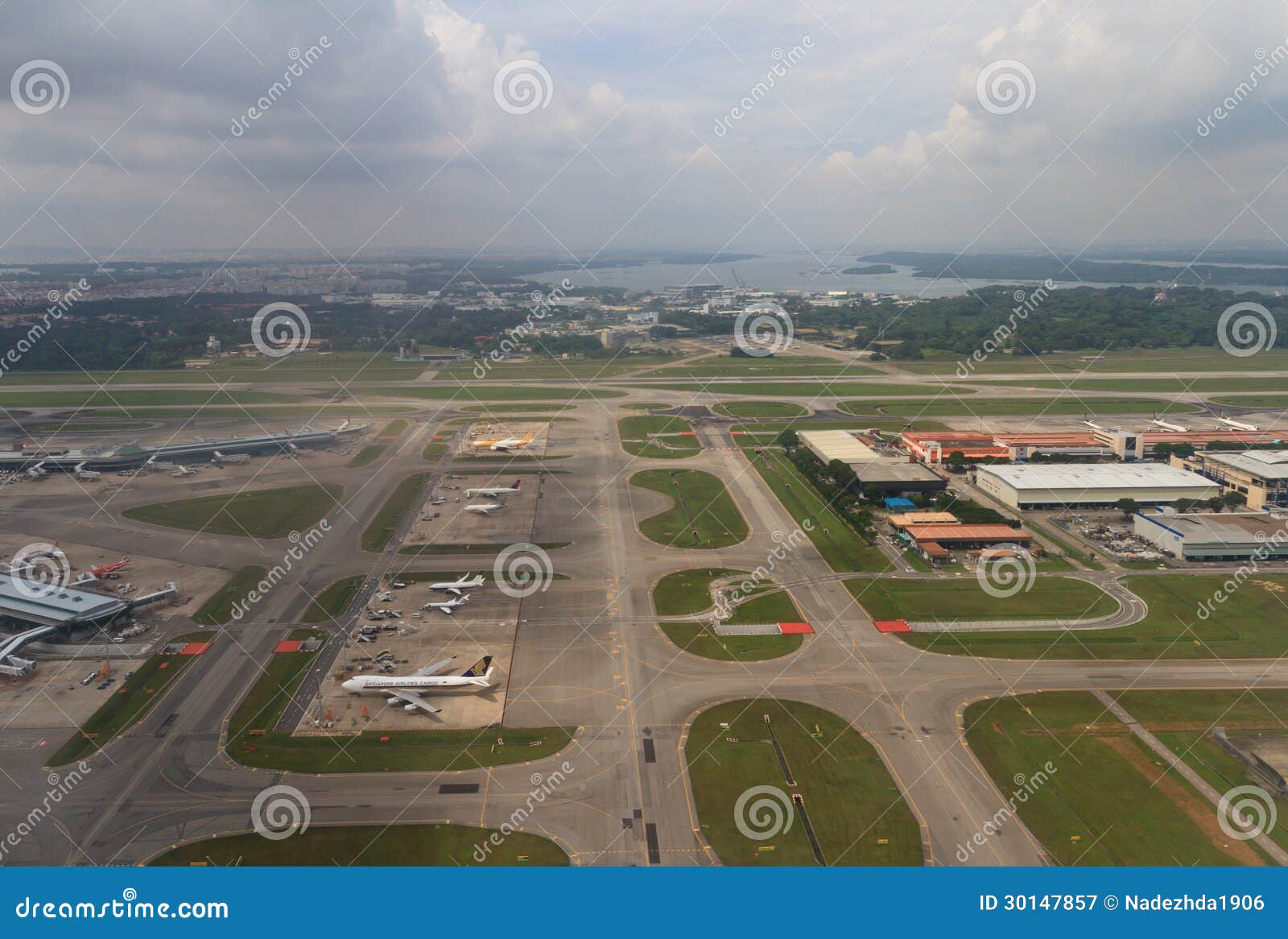 Changi International Airport Editorial Photography Image Of Aircraft Business 30147857