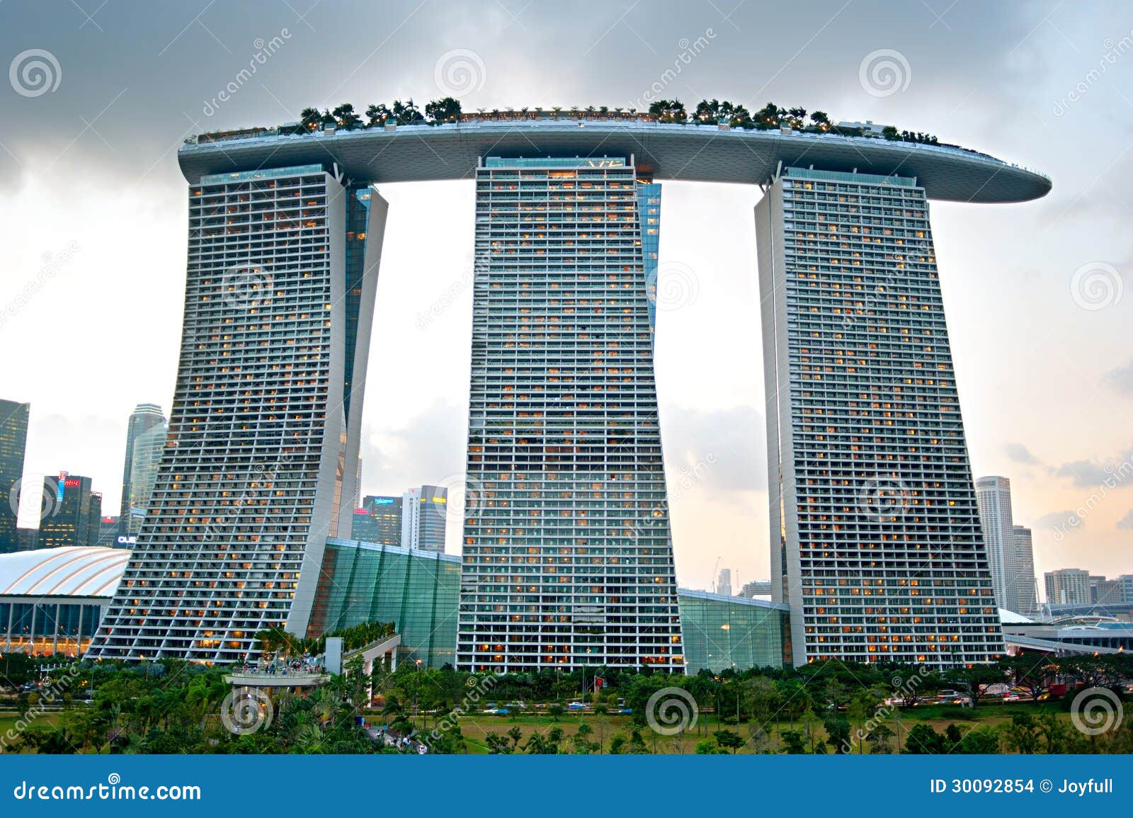 Casino dealer salary singapore