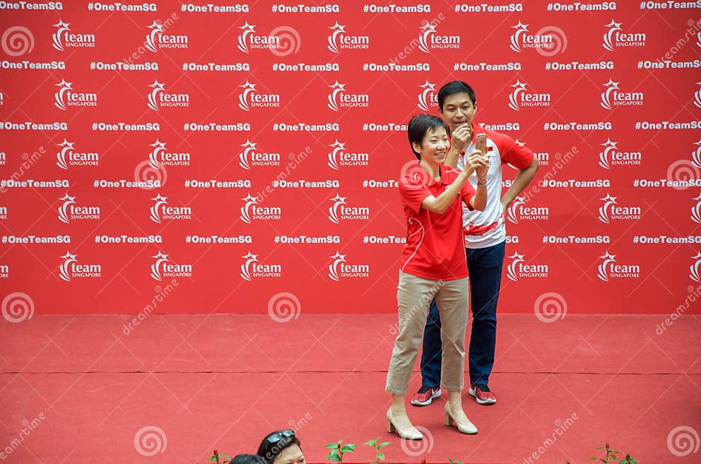 Singaporean Ministers Grace Fu Hai Yien and Tan Chuan Jin Waiting for