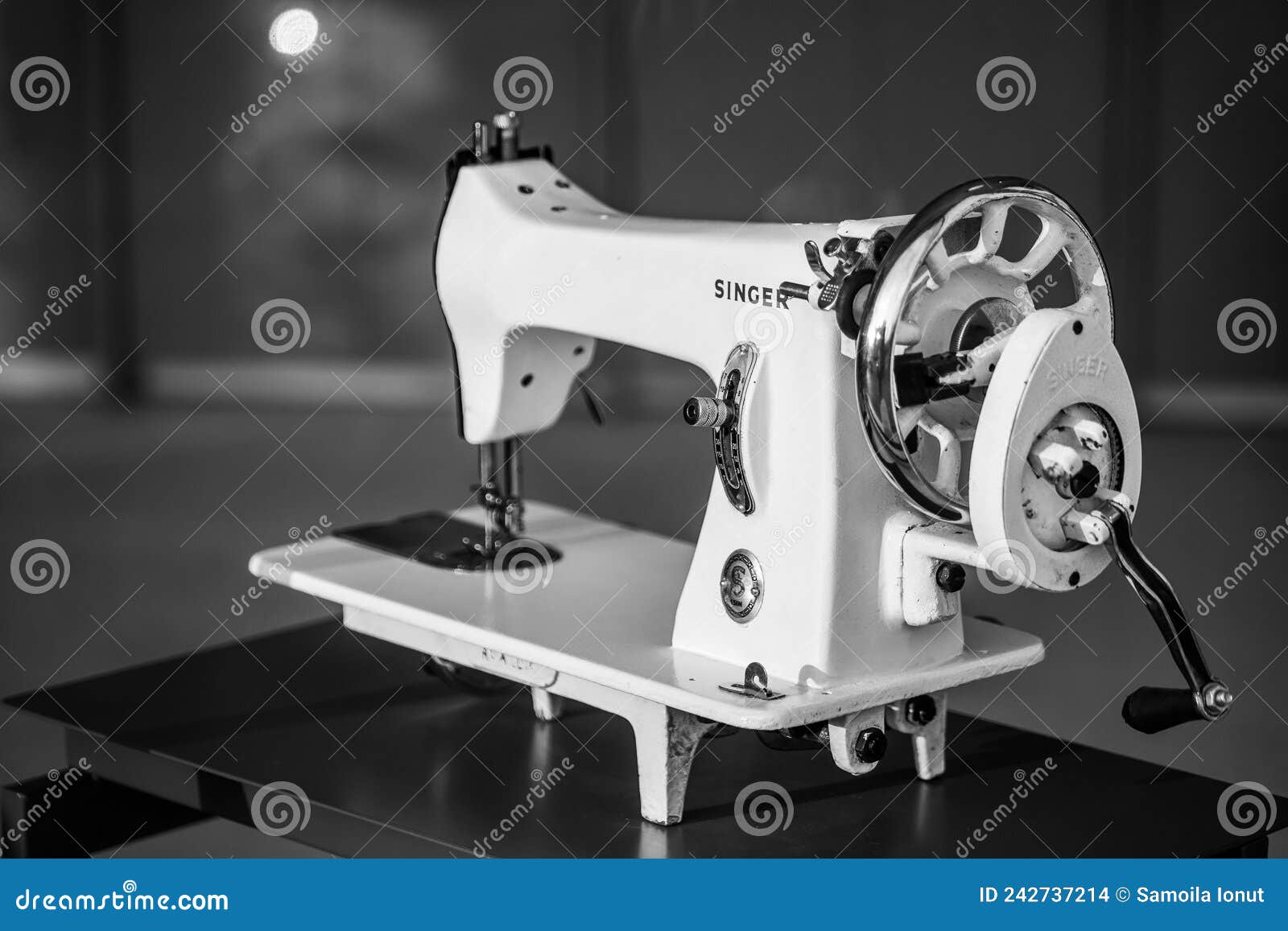 1,799 Elastic Sewing Stock Photos - Free & Royalty-Free Stock Photos from  Dreamstime