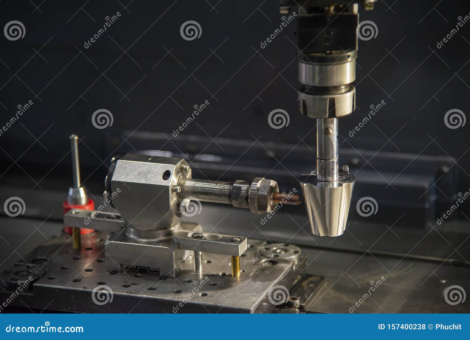 the sinker edm machine simulation operation with the sample parts.