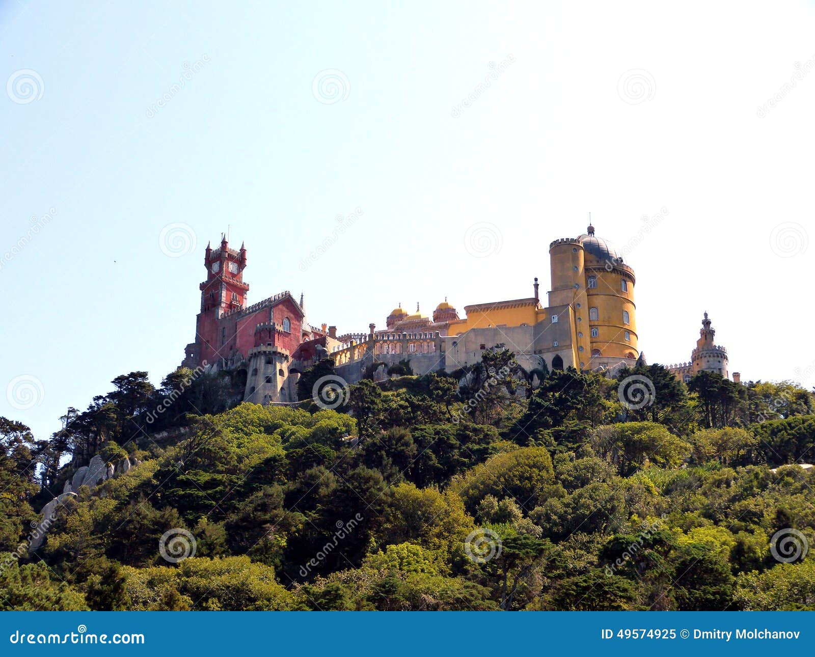 Sintra slott 1. Sikten av Pena den nationella slotten från Penaen parkerar