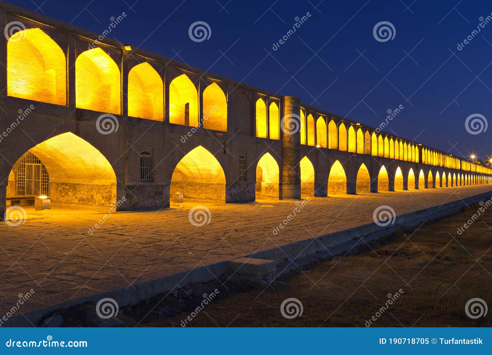 Siosepol Bridge, Isfahan, Iran Stock Image Image of iran, hijab