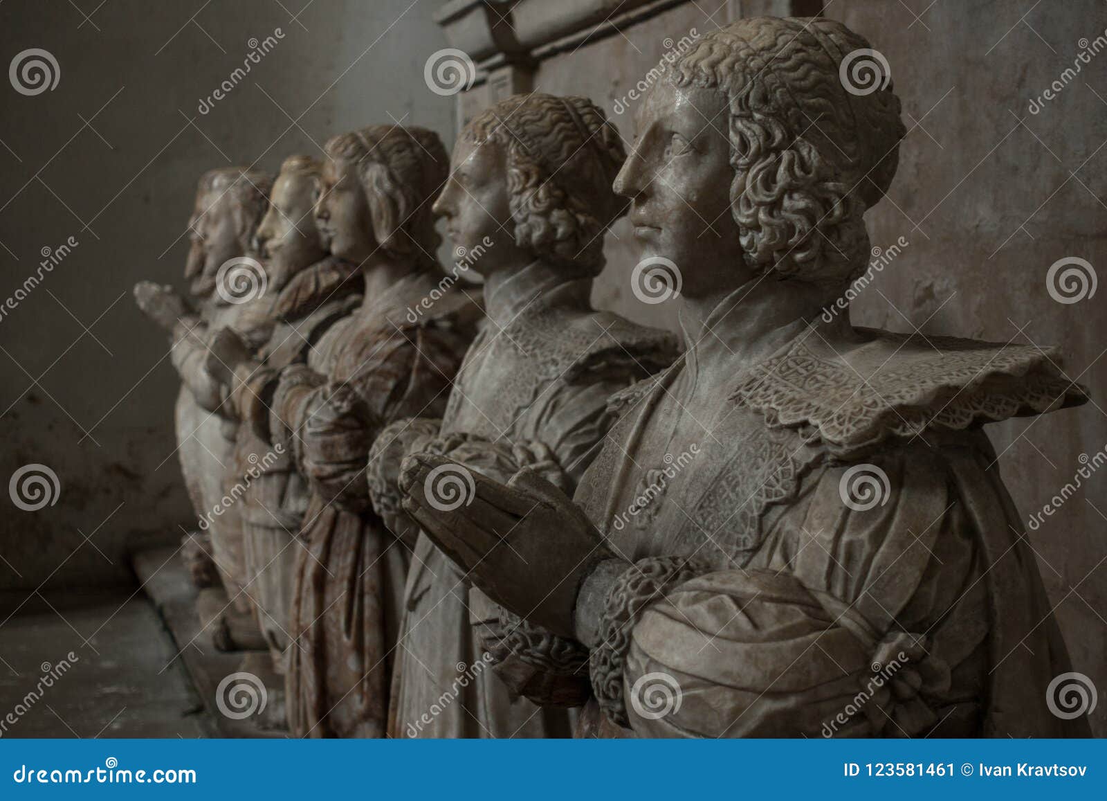 Sir George Bruce Denkmal Culross Abtei Stockbild Bild Von Schottisch Traditionell 123581461