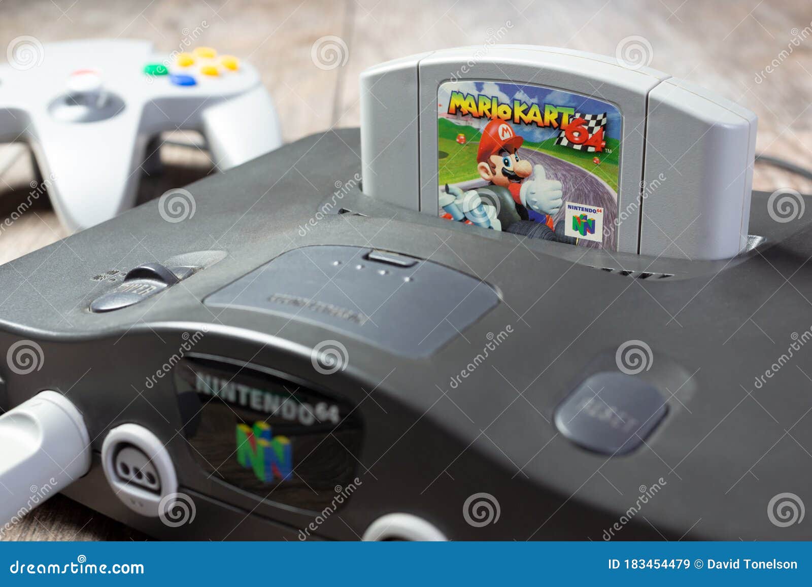 Jogue Mario Kart (Nintendo 64) gratuitamente sem downloads