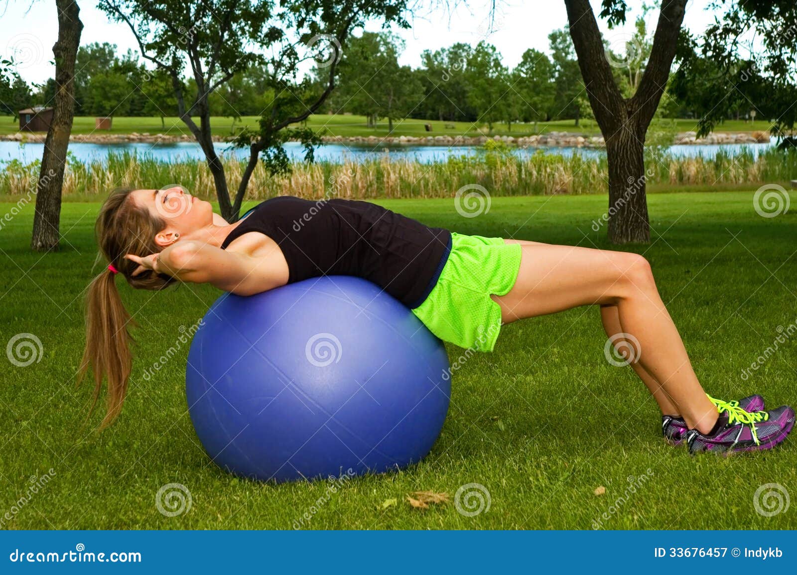 Situps On Exercise Ball Stock Image Image Of Park Abdomen 33676457