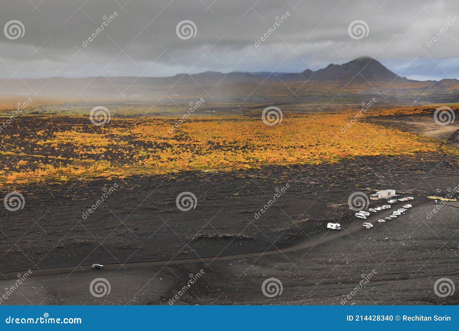 volcanic alpine landscape in skaftafell natural park, iceland