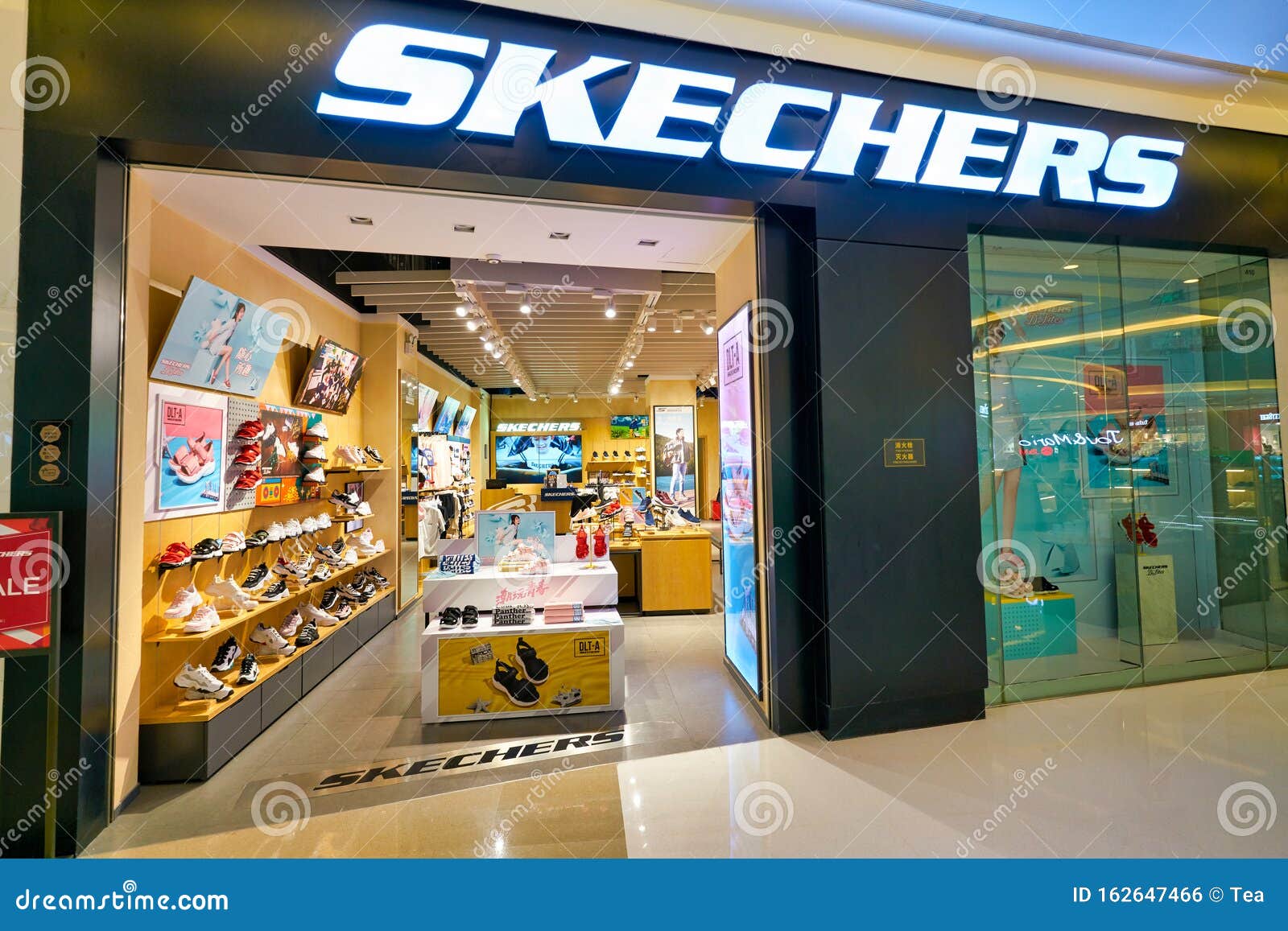 skechers outlet mall