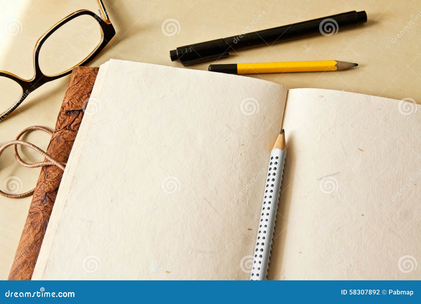 16,158 Sketch Pad Stock Photos - Free & Royalty-Free Stock Photos from  Dreamstime