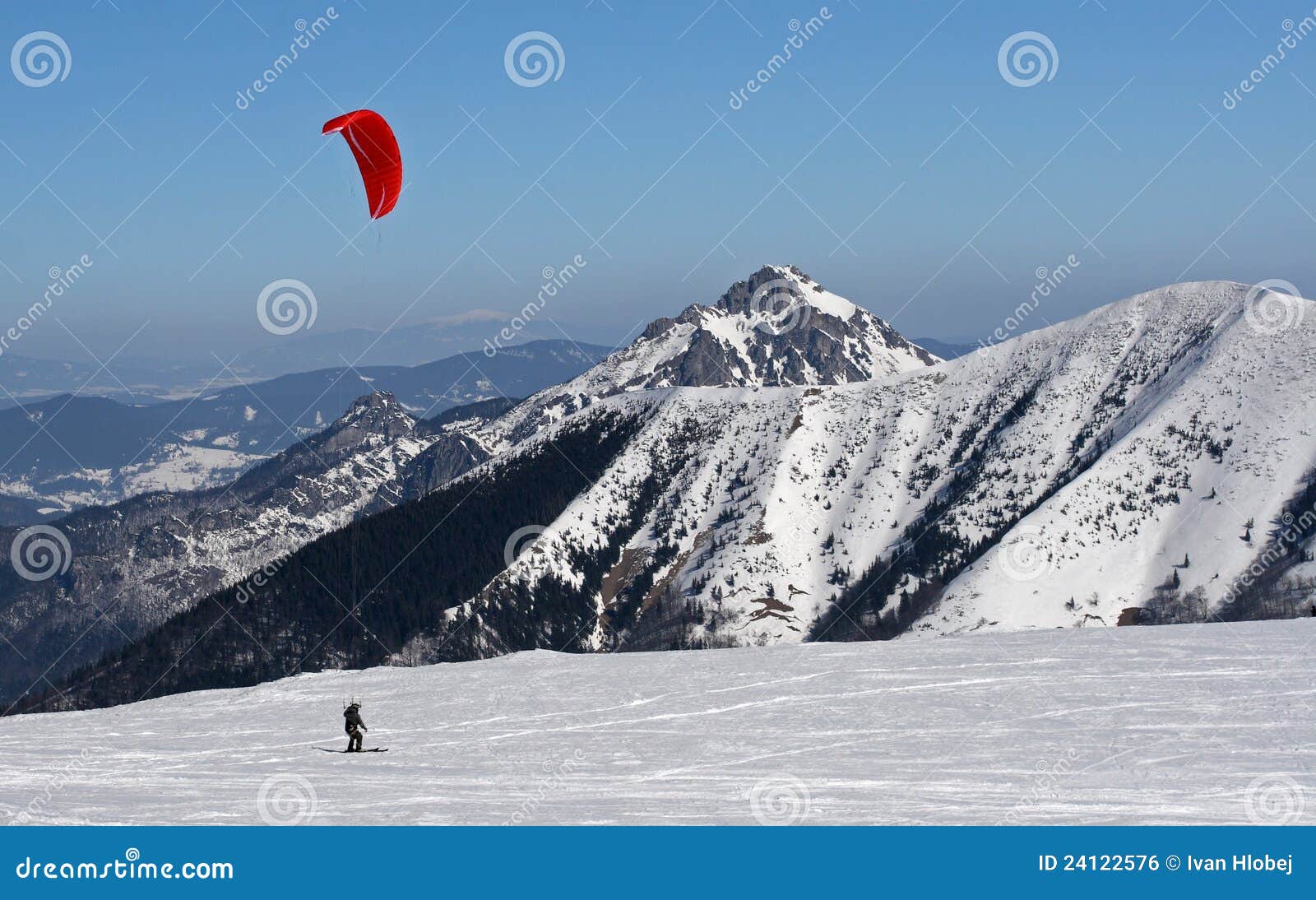 Ski kiting editorial photo. Image of kiteboarding, snow 24122576