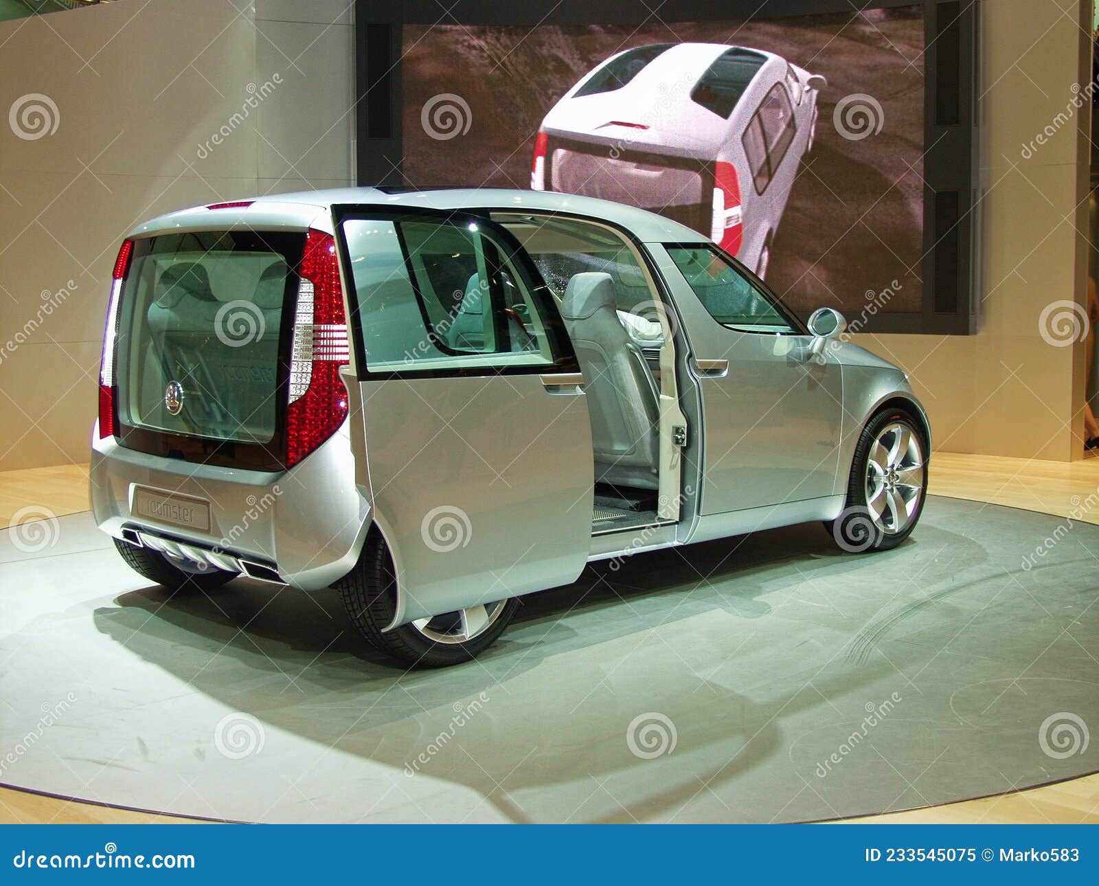 Skoda roomster hi-res stock photography and images - Alamy