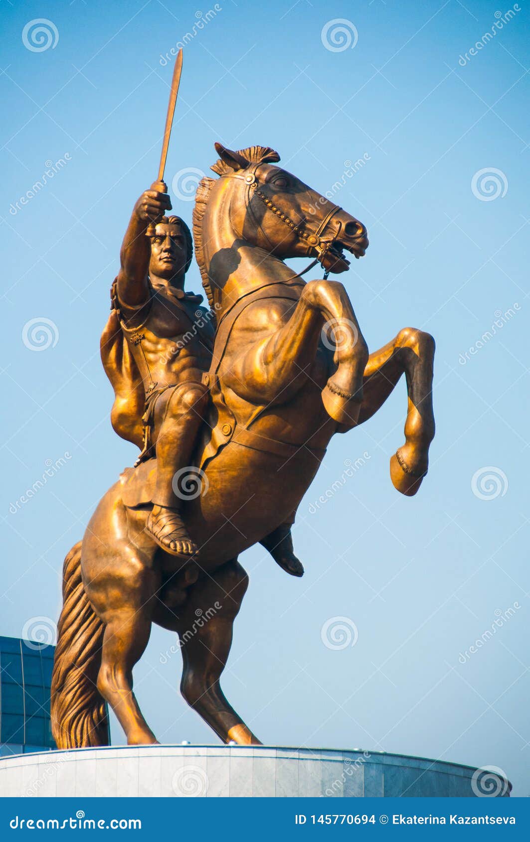 Skopje Mazedonien November 2011 Monument Zu Alexander Das Grosse Ein Krieger Zu Pferd Redaktionelles Stockbild Bild Von Klassisch Karte 145770694