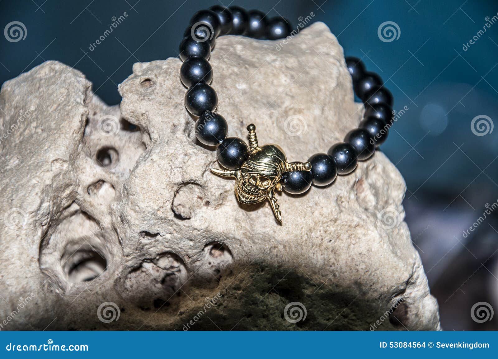skull figure men bracelet