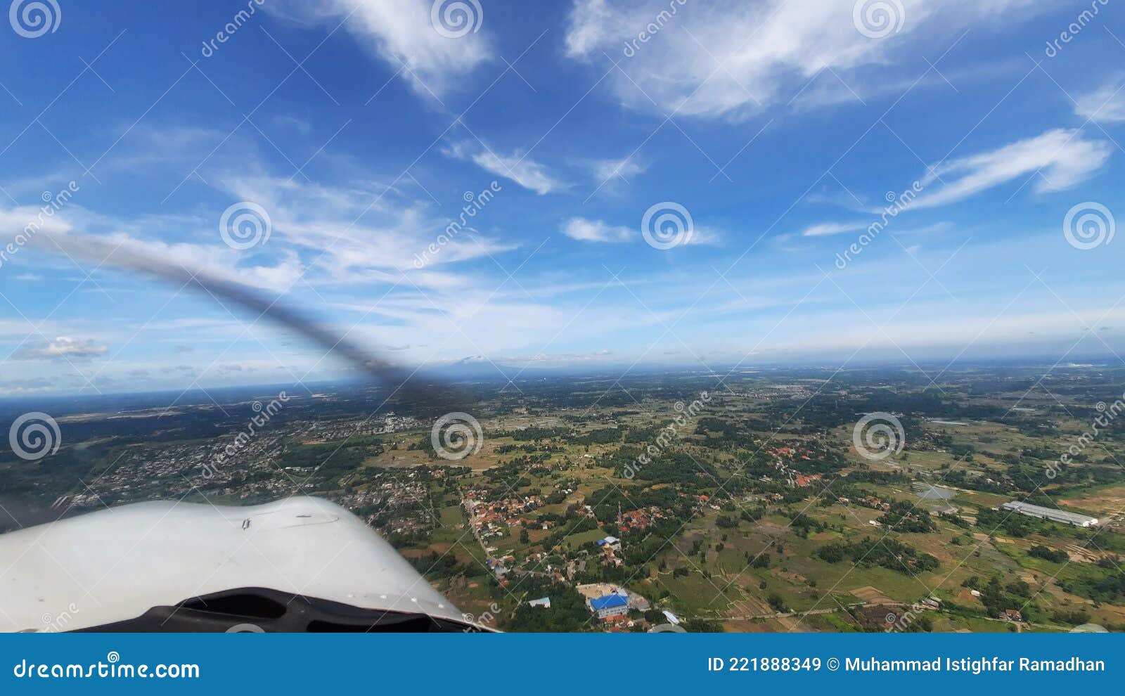 Sky Shoots in a Clear Weather Stock Image - Image of mountain, clear ...