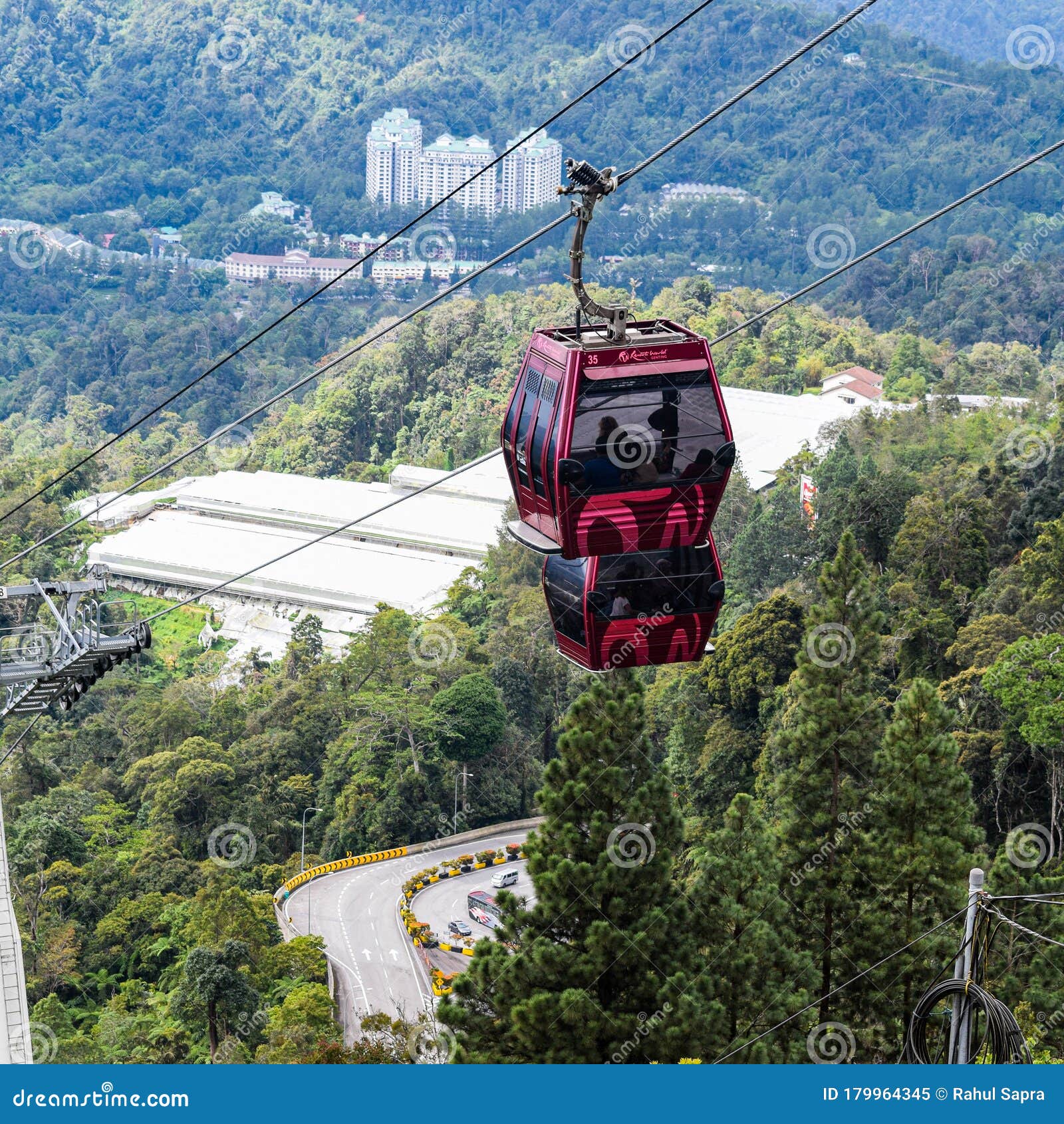 Sky View And Chin Swee Caves Temple On Skyway Cable Car ...