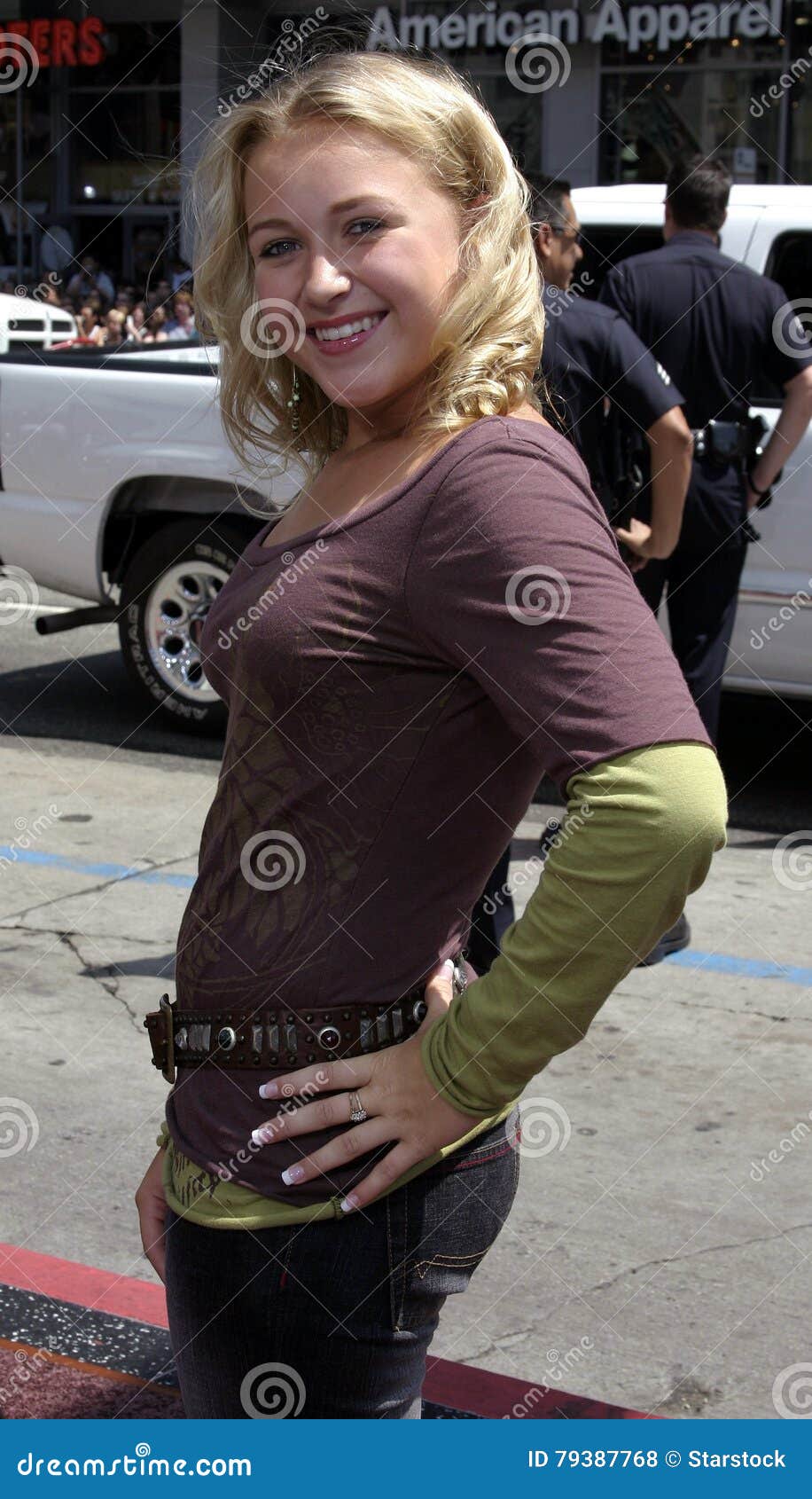 Skye McCole Bartusiak редакционное стоковое фото. изображение