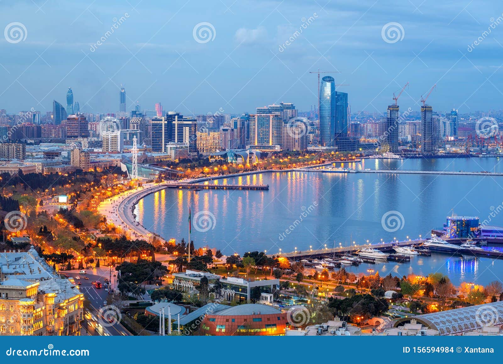 Skyline Moderne De Bakou Azerbaidjan Photo Stock Image Du Tour Horizon 156594984