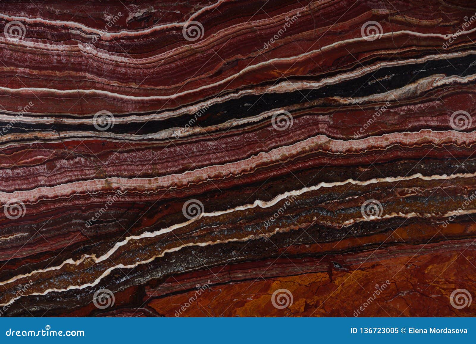 slab natural onyx stone red with beautiful stripes, called onice fantastico